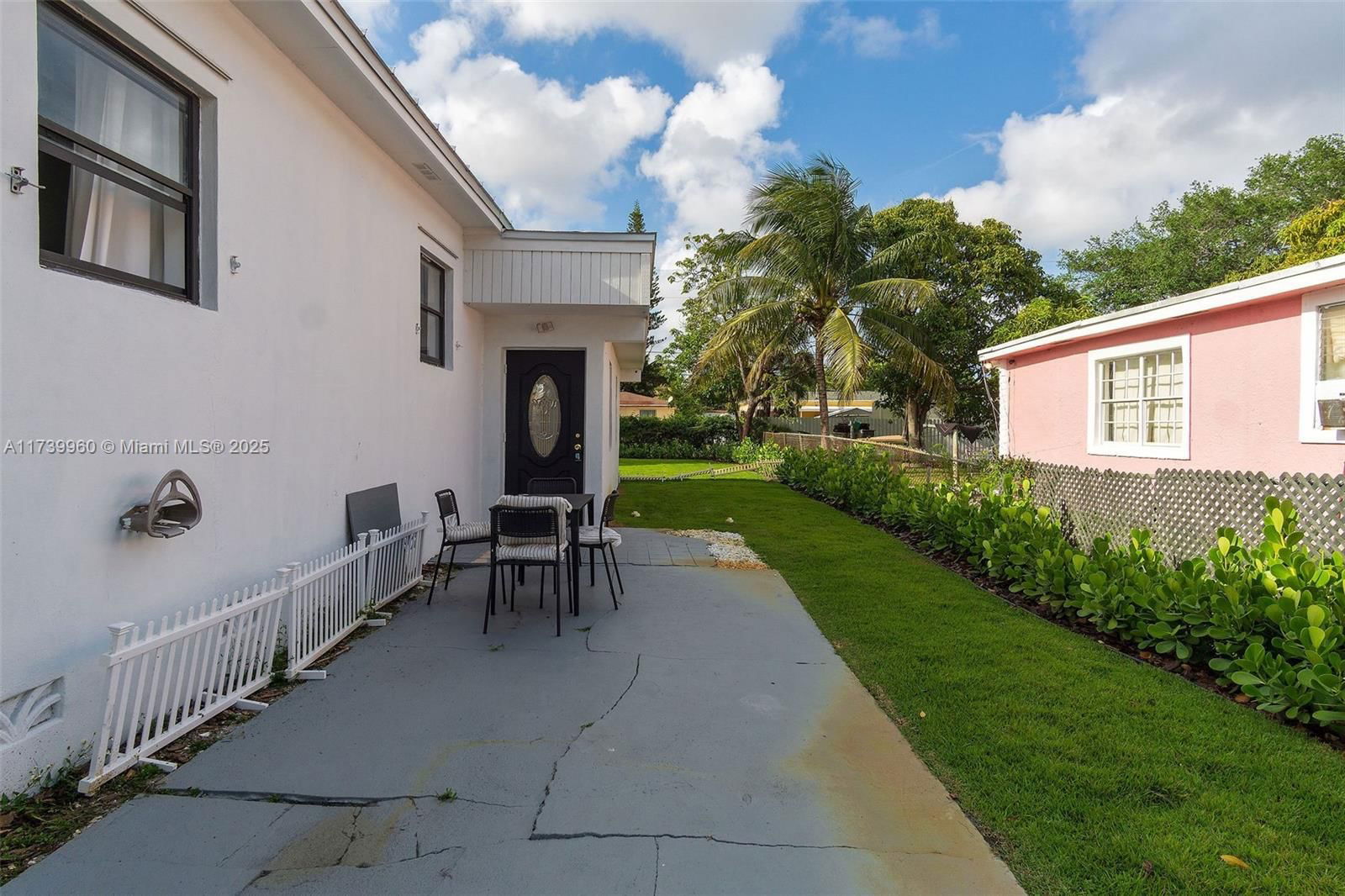 Real estate property located at 425 122nd St, Miami-dade, Alhambra Heights Sec 2, North Miami, FL