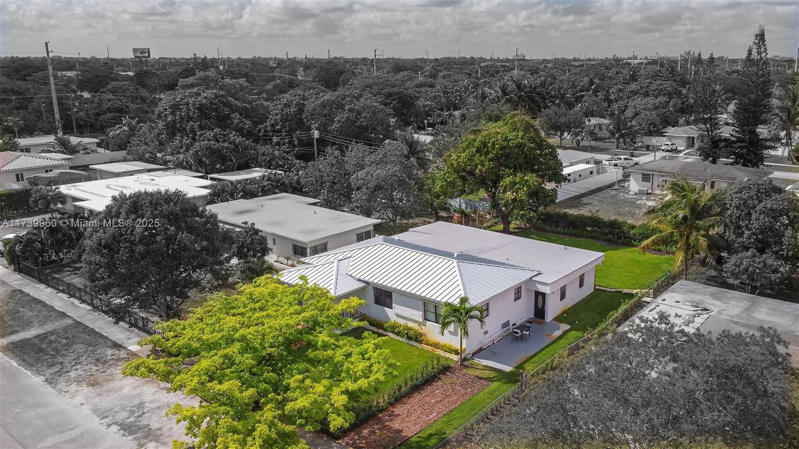 Real estate property located at 425 122nd St, Miami-dade, Alhambra Heights Sec 2, North Miami, FL