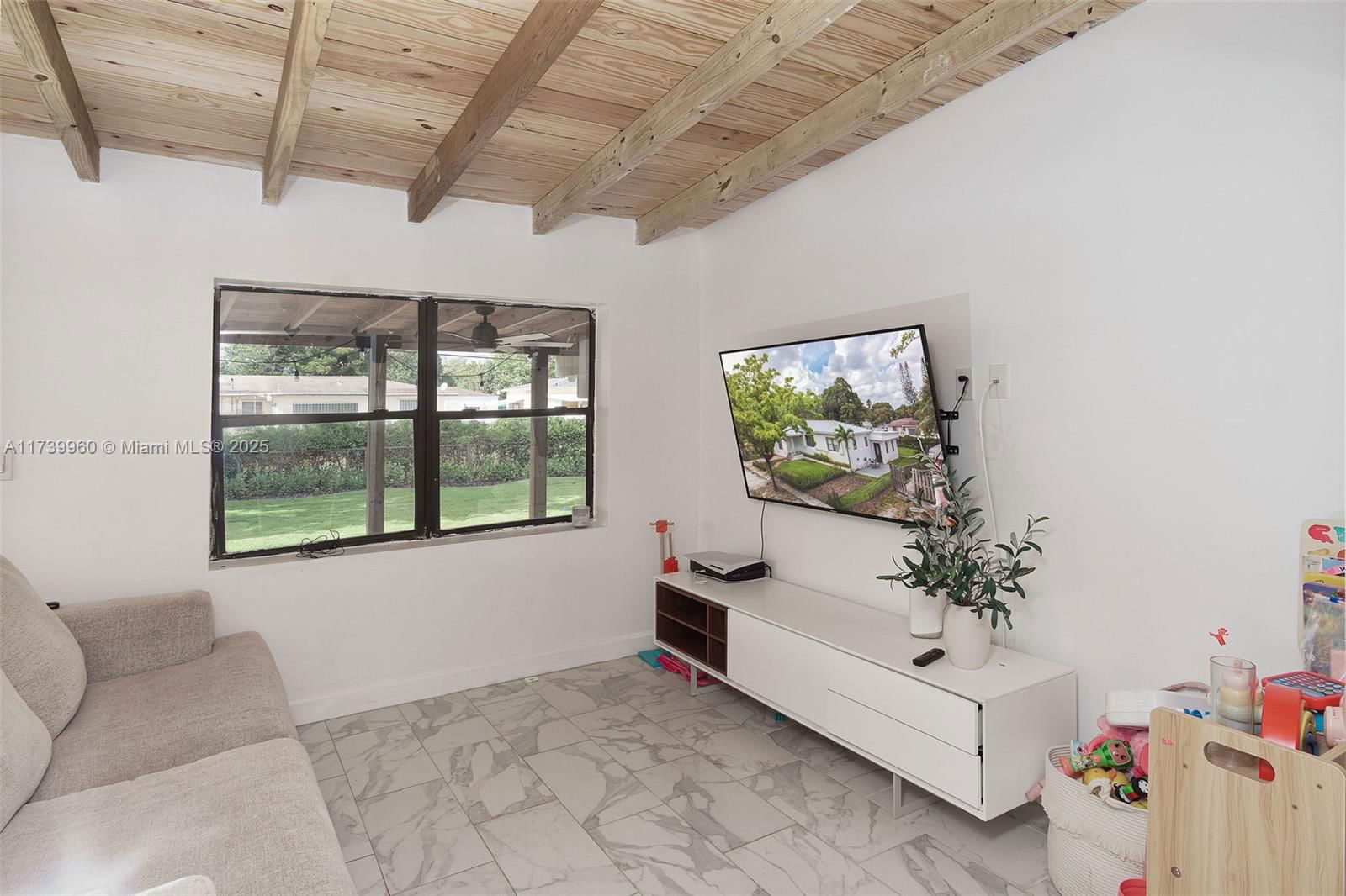 Real estate property located at 425 122nd St, Miami-dade, Alhambra Heights Sec 2, North Miami, FL