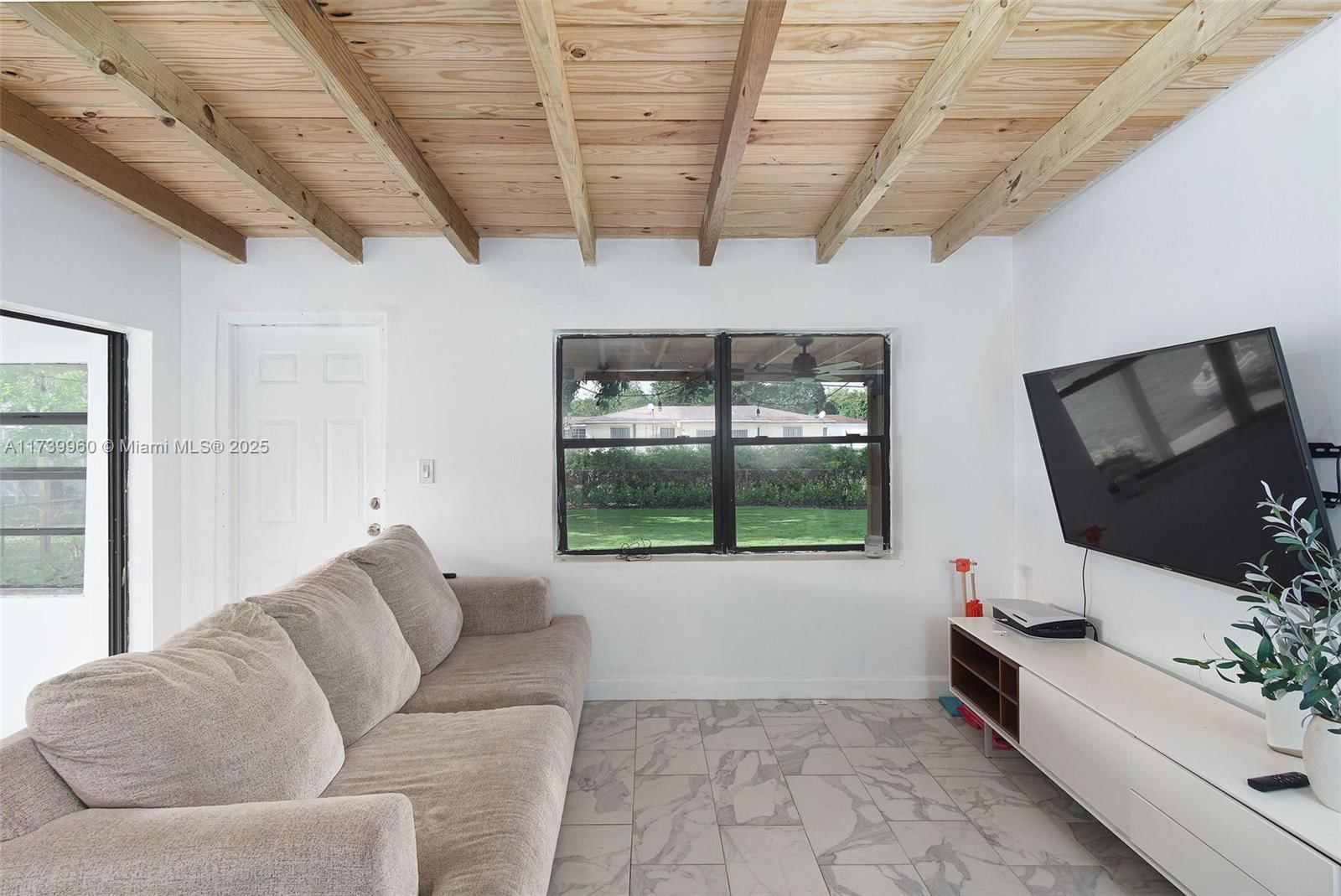 Real estate property located at 425 122nd St, Miami-dade, Alhambra Heights Sec 2, North Miami, FL