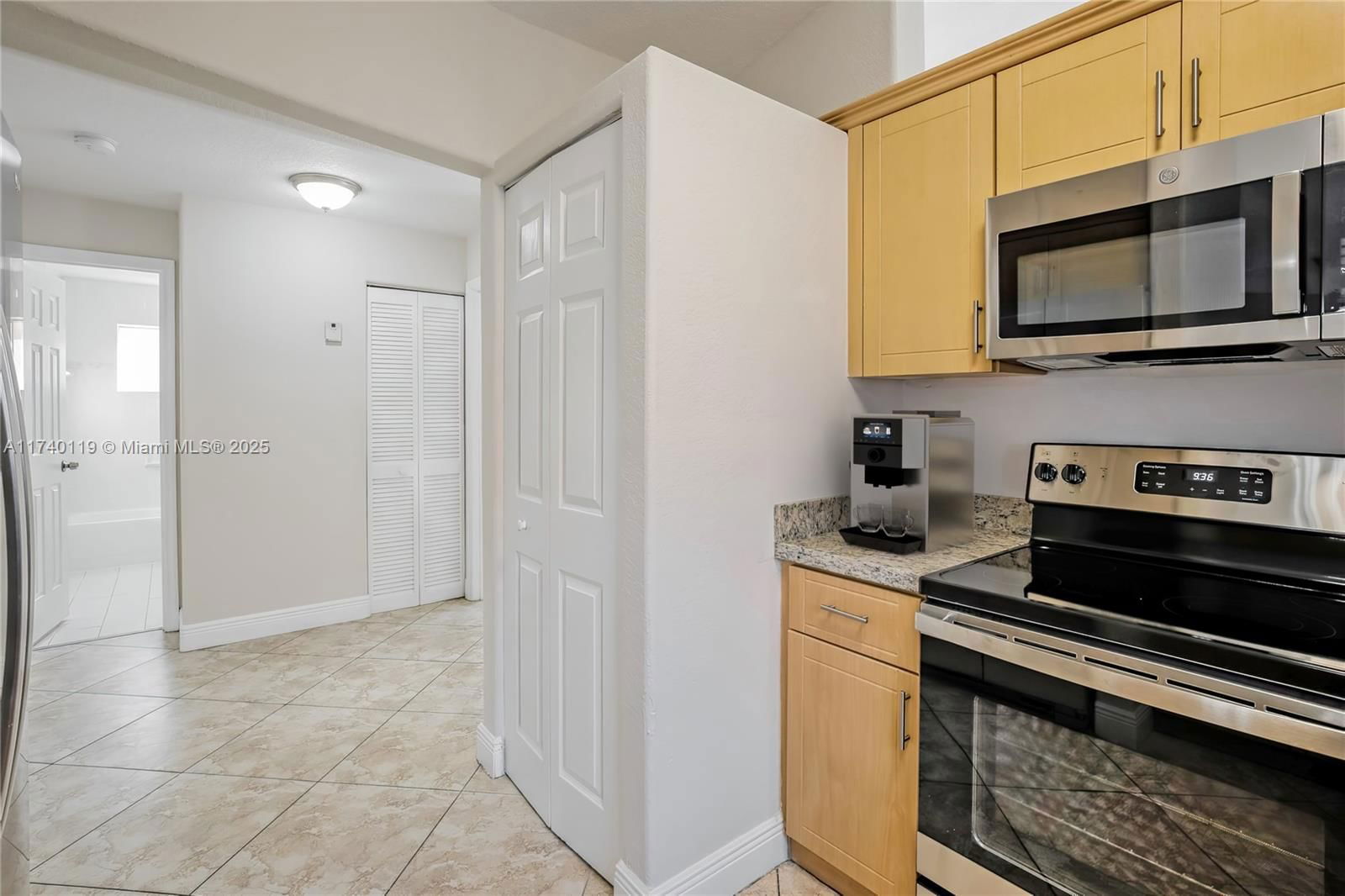 Real estate property located at 12685 99th Pl, Miami-dade, Golden Eagle Estates Sec, Hialeah Gardens, FL