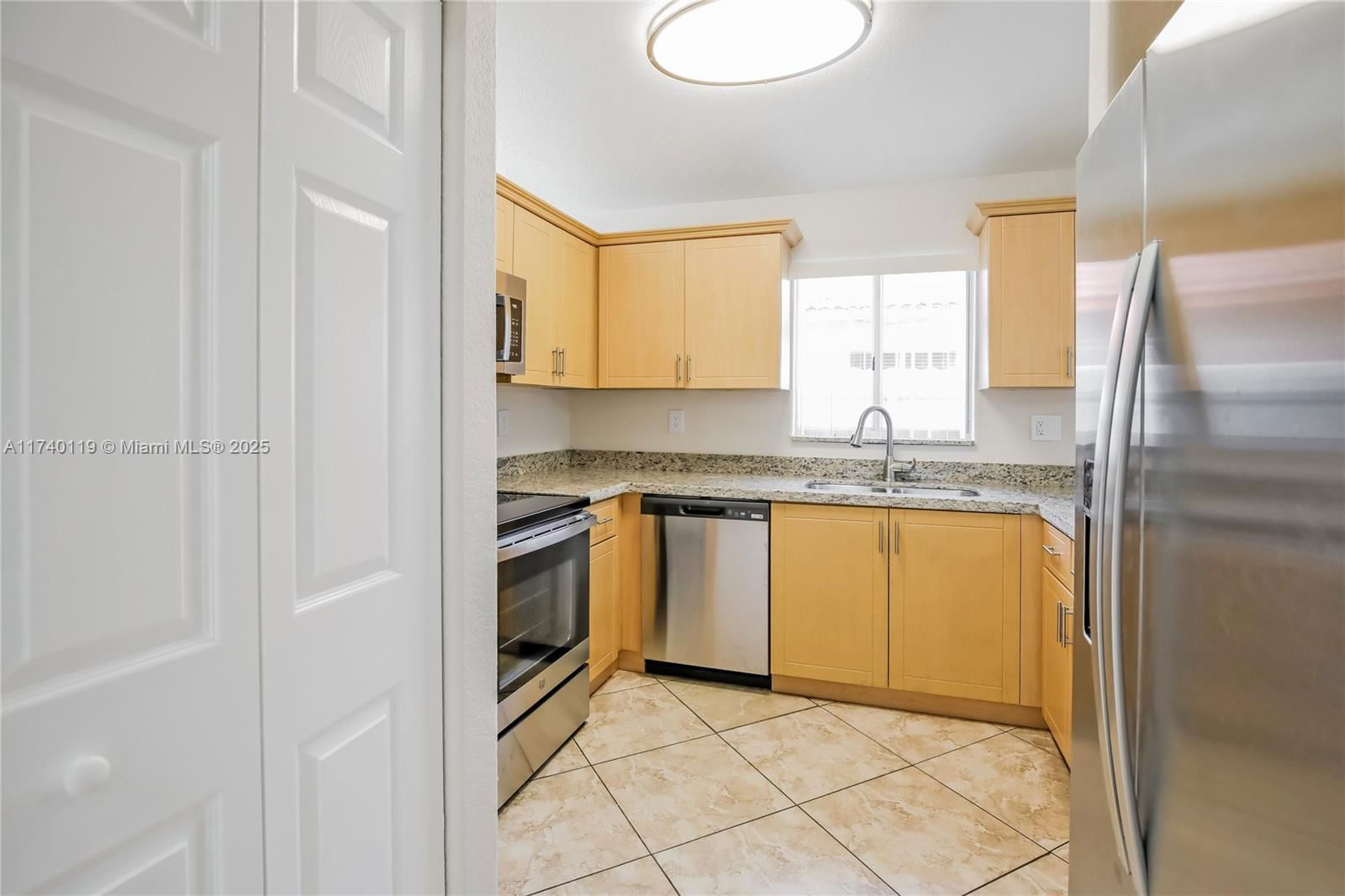 Real estate property located at 12685 99th Pl, Miami-dade, Golden Eagle Estates Sec, Hialeah Gardens, FL