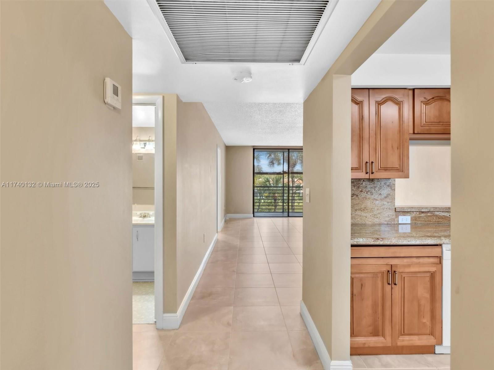 Real estate property located at 901 Colony Point Cir #310, Broward, Colony Point 6 Condo, Pembroke Pines, FL