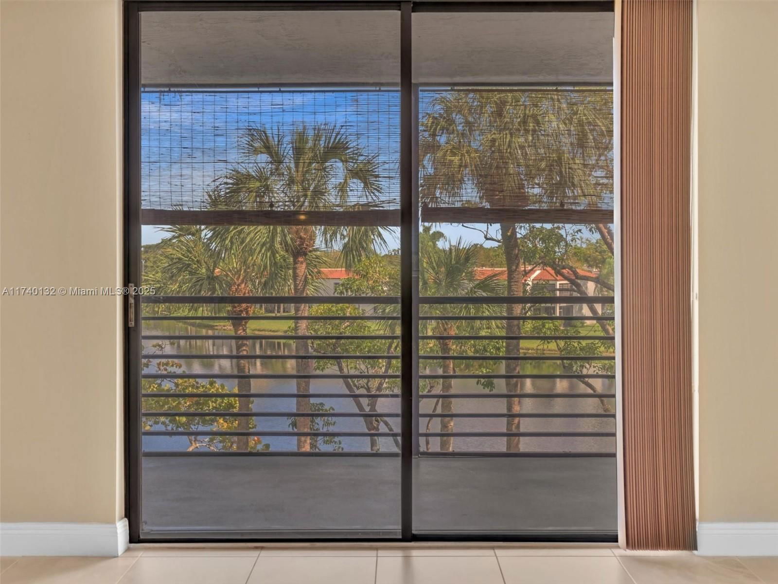 Real estate property located at 901 Colony Point Cir #310, Broward, Colony Point 6 Condo, Pembroke Pines, FL