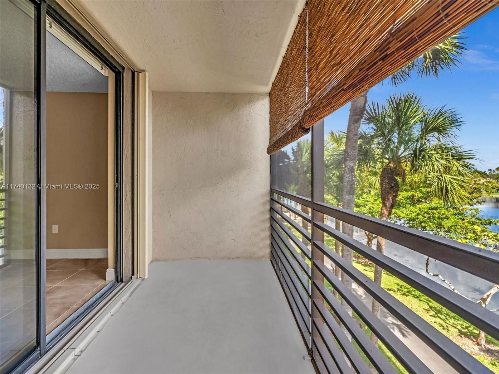 Real estate property located at 901 Colony Point Cir #310, Broward, Colony Point 6 Condo, Pembroke Pines, FL