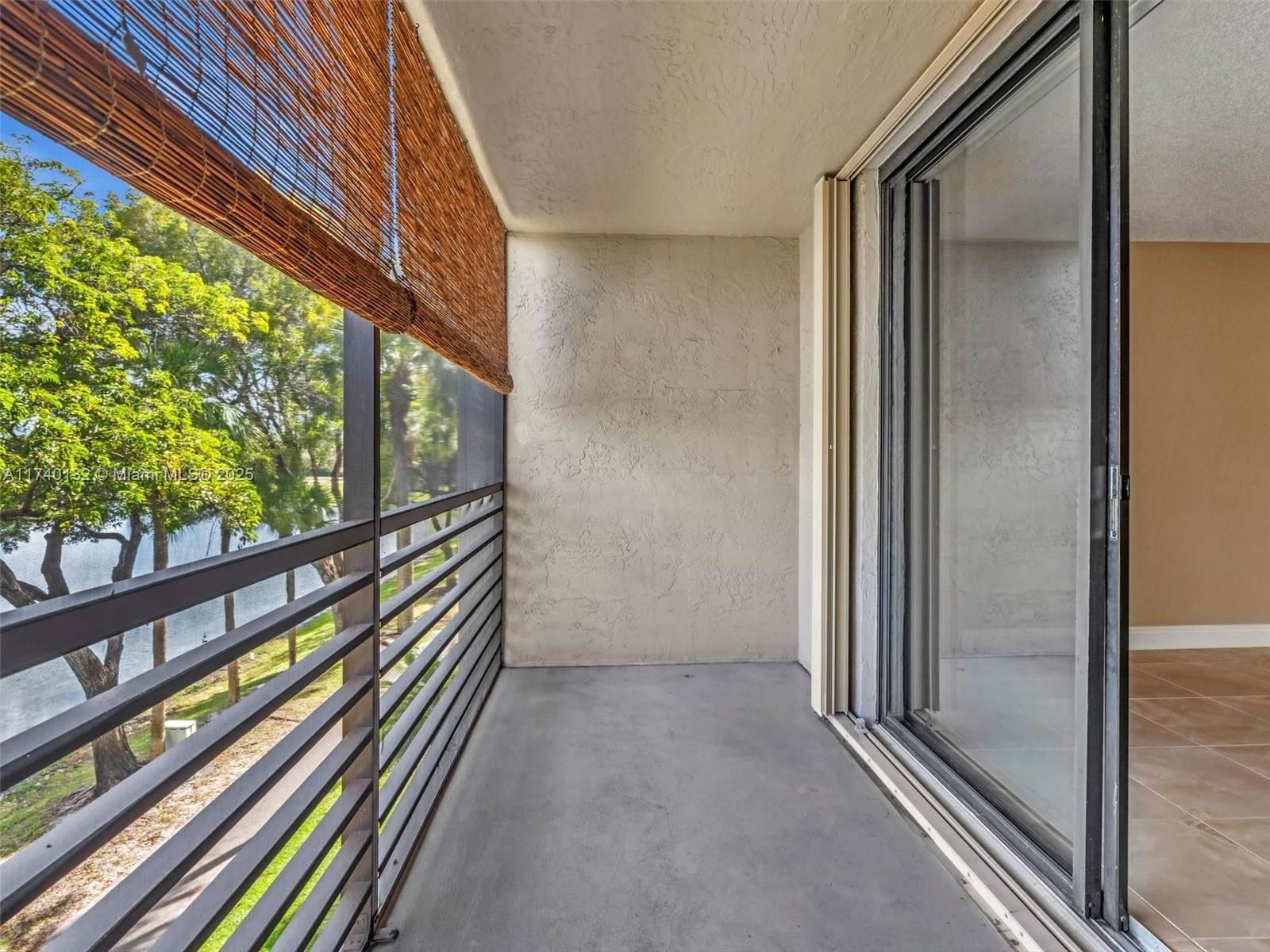 Real estate property located at 901 Colony Point Cir #310, Broward, Colony Point 6 Condo, Pembroke Pines, FL