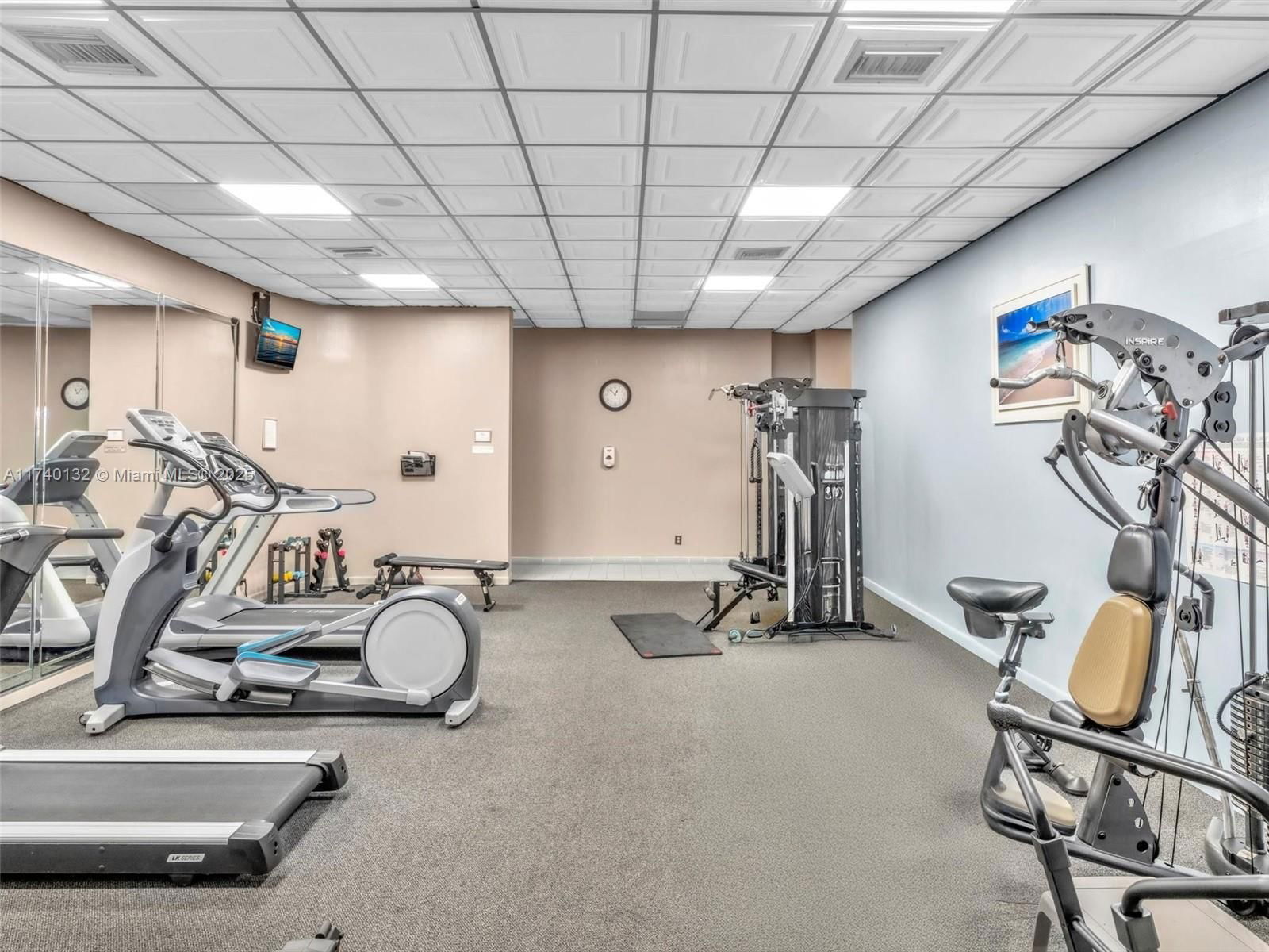 Real estate property located at 901 Colony Point Cir #310, Broward, Colony Point 6 Condo, Pembroke Pines, FL