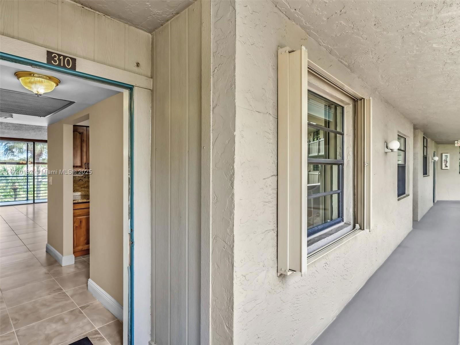 Real estate property located at 901 Colony Point Cir #310, Broward, Colony Point 6 Condo, Pembroke Pines, FL