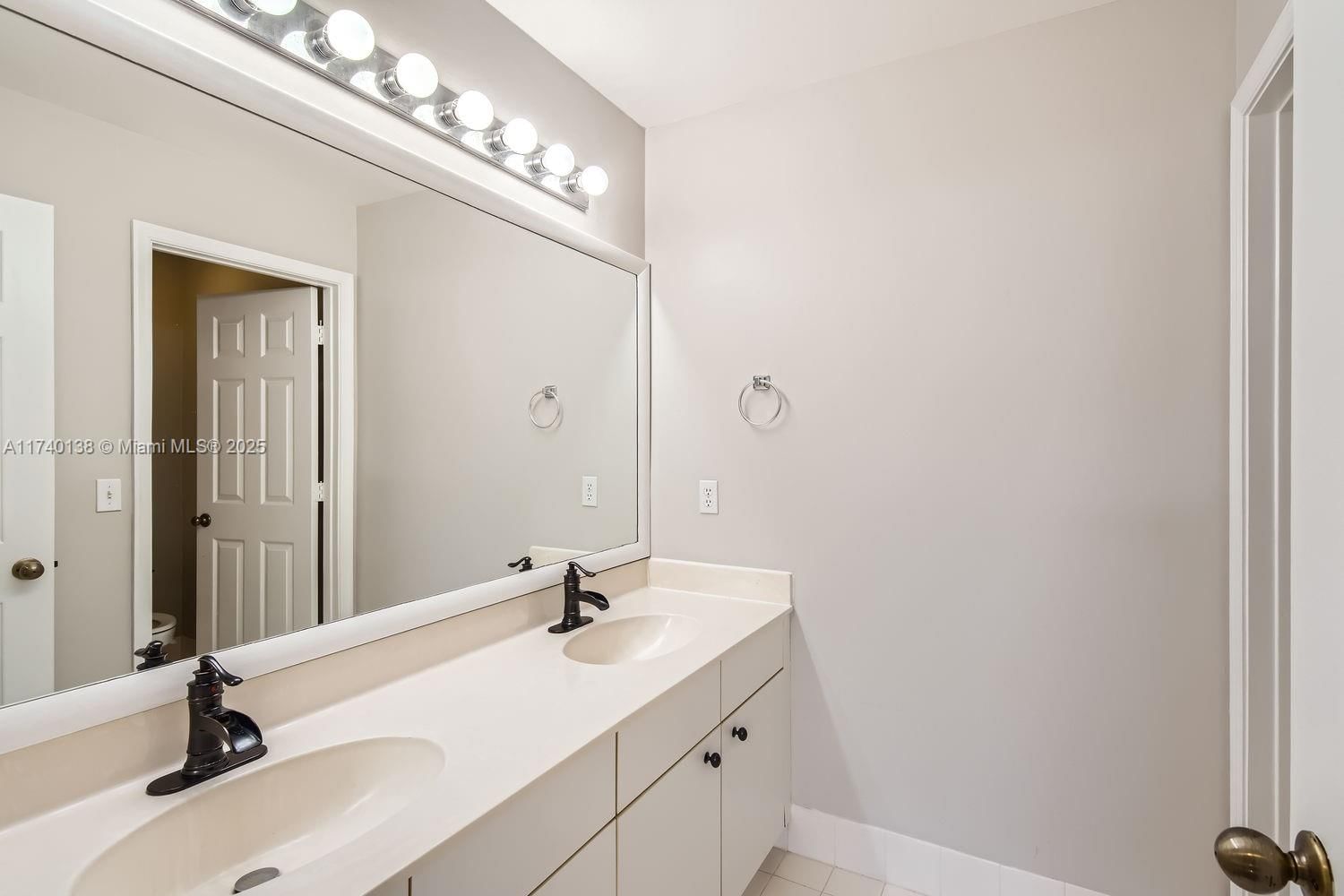Real estate property located at 3440 Greenview Ter E, Broward, Holiday Springs Village S, Margate, FL
