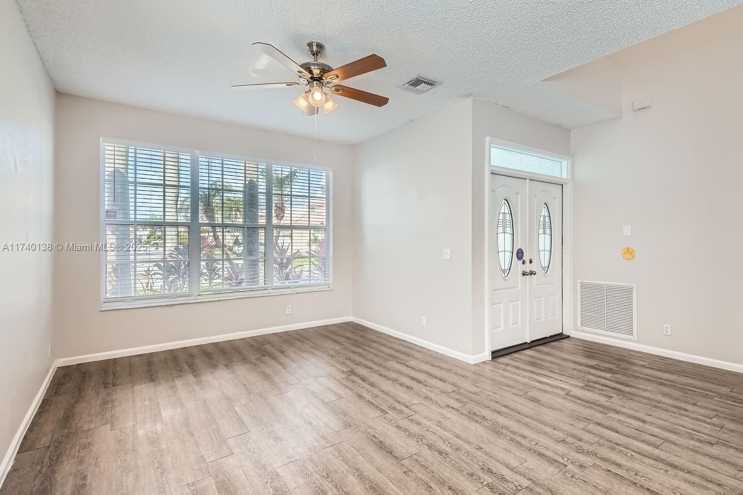 Real estate property located at 3440 Greenview Ter E, Broward, Holiday Springs Village S, Margate, FL