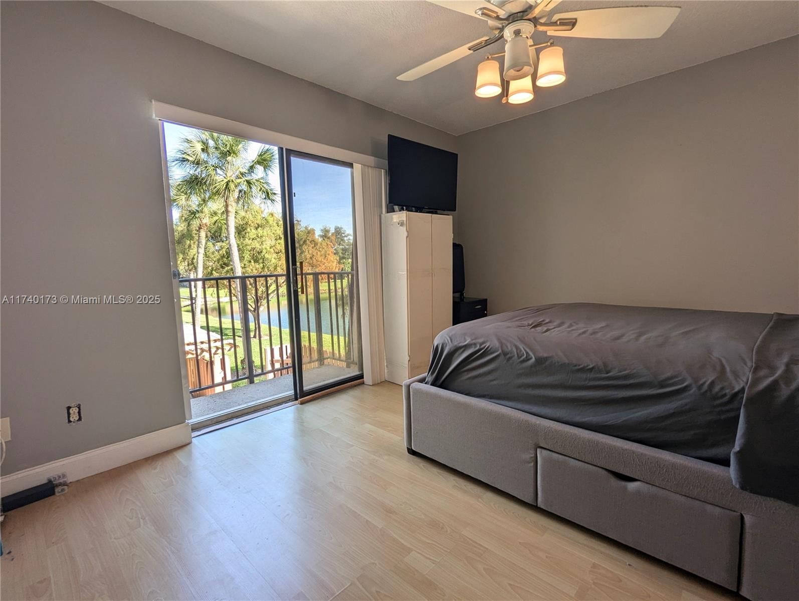 Real estate property located at 6030 55th Ln #6030, Broward, Woodland Lake Estates, Tamarac, FL