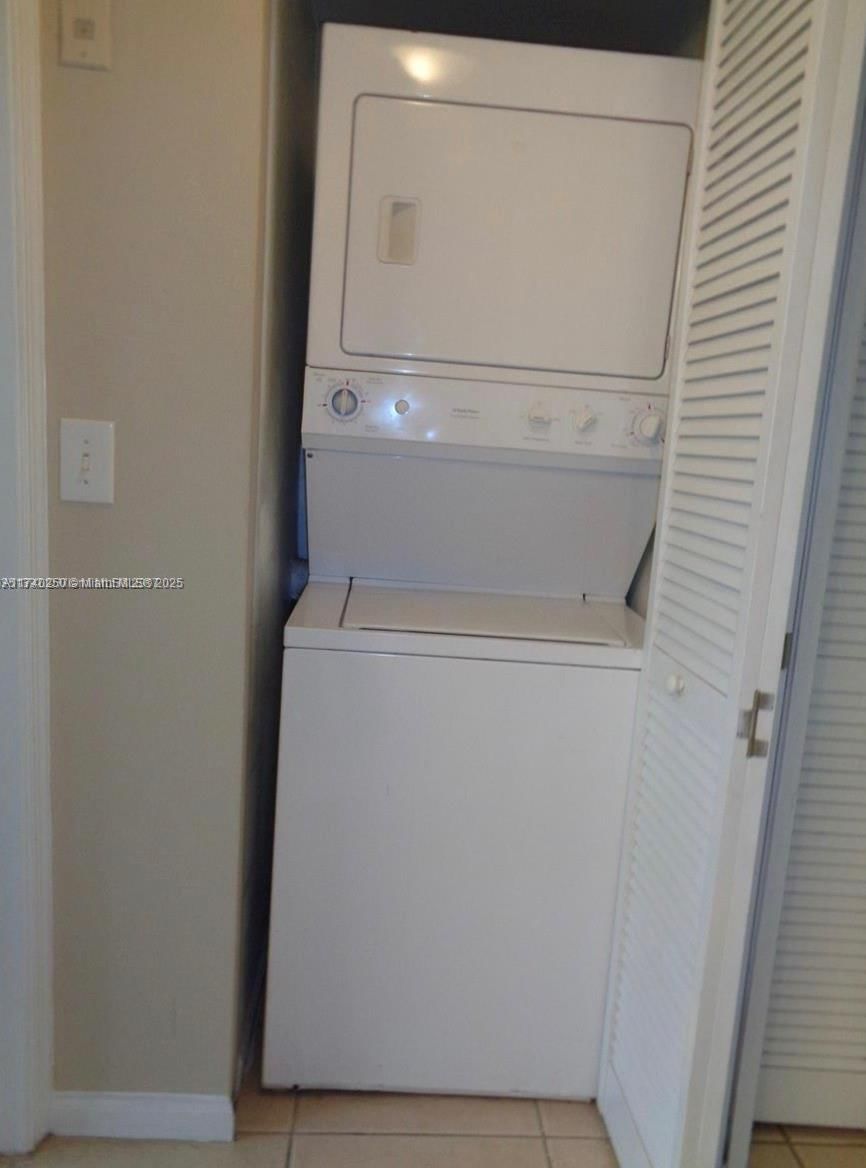 Real estate property located at 4816 State Road 7 #11108, Broward, Carrington At Coconut Cre, Coconut Creek, FL
