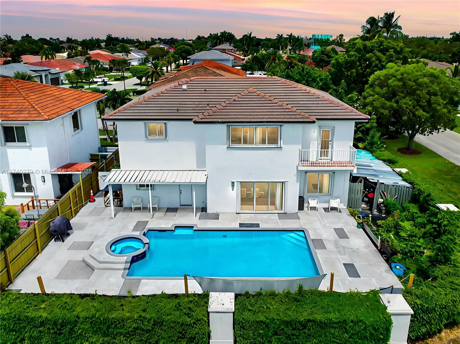 Real estate property located at 14350 161st Pl, Miami-dade, Fantasy Reef, Miami, FL