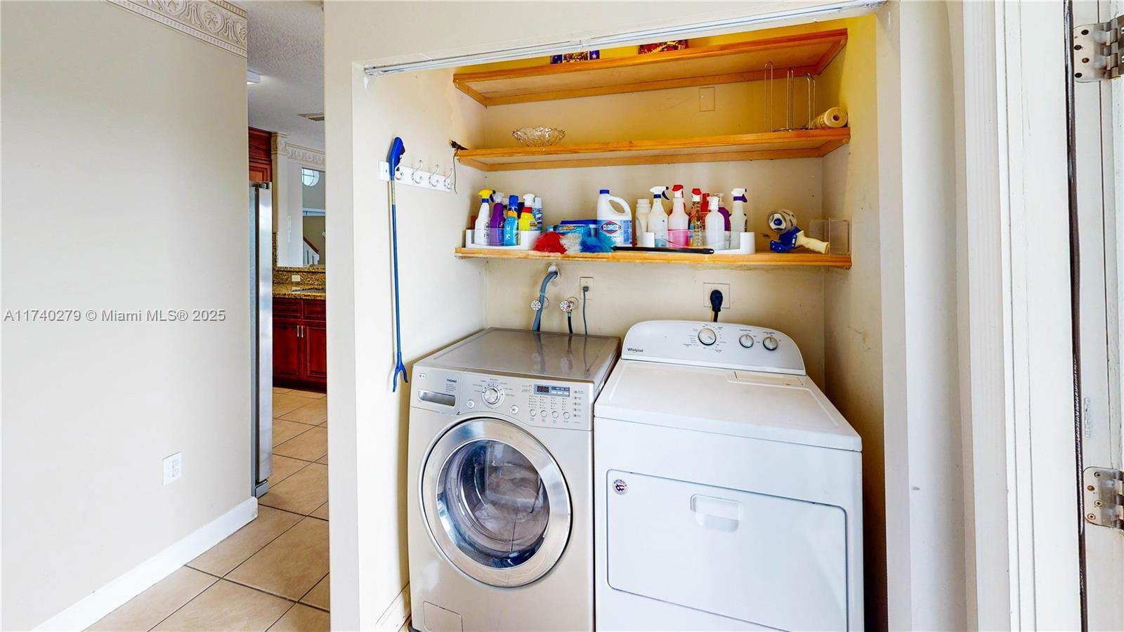 Real estate property located at 14350 161st Pl, Miami-dade, Fantasy Reef, Miami, FL