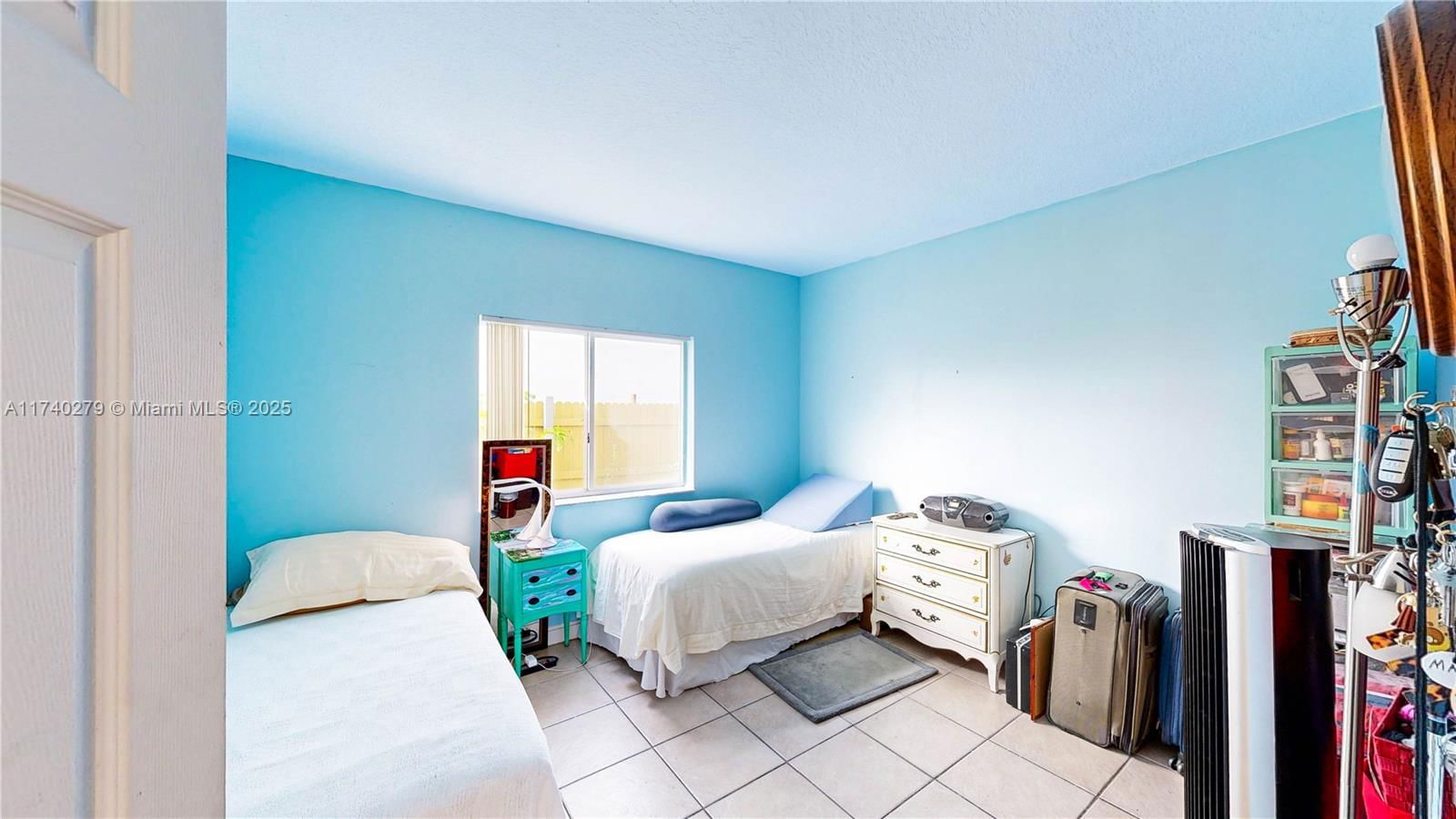 Real estate property located at 14350 161st Pl, Miami-dade, Fantasy Reef, Miami, FL