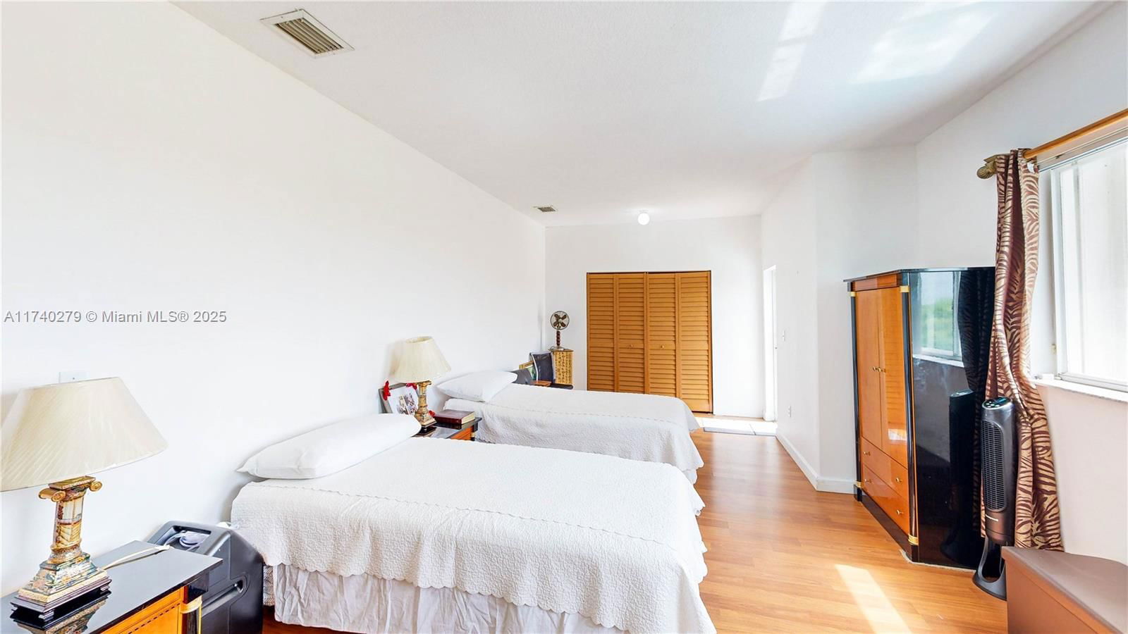 Real estate property located at 14350 161st Pl, Miami-dade, Fantasy Reef, Miami, FL