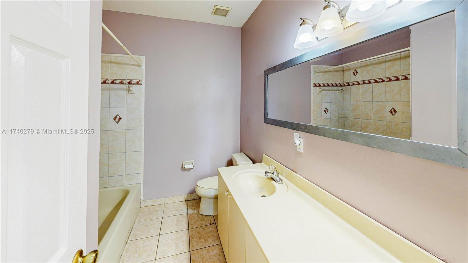 Real estate property located at 14350 161st Pl, Miami-dade, Fantasy Reef, Miami, FL
