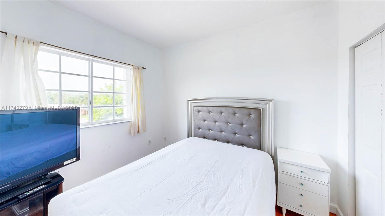 Real estate property located at 14350 161st Pl, Miami-dade, Fantasy Reef, Miami, FL