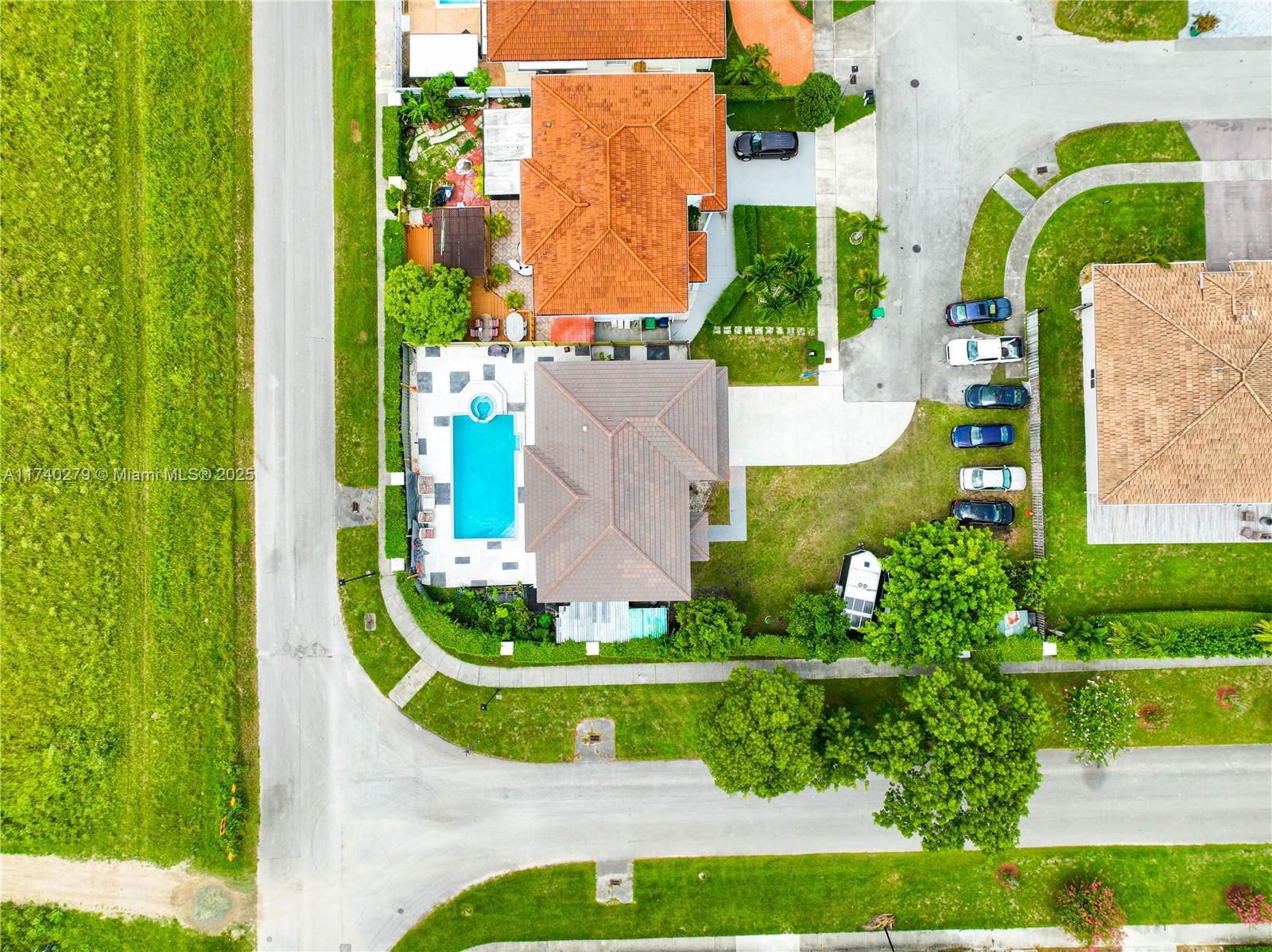 Real estate property located at 14350 161st Pl, Miami-dade, Fantasy Reef, Miami, FL