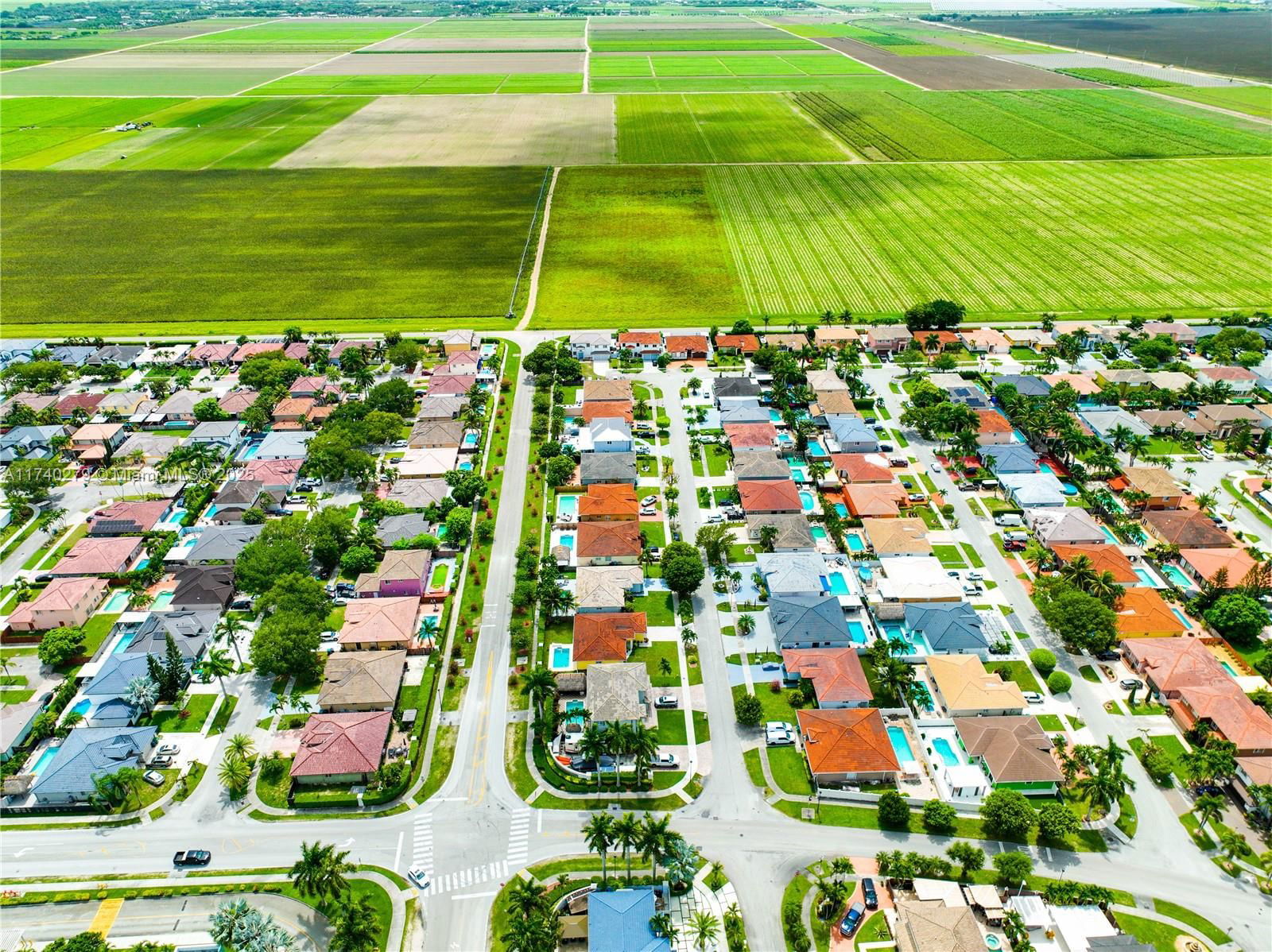 Real estate property located at 14350 161st Pl, Miami-dade, Fantasy Reef, Miami, FL