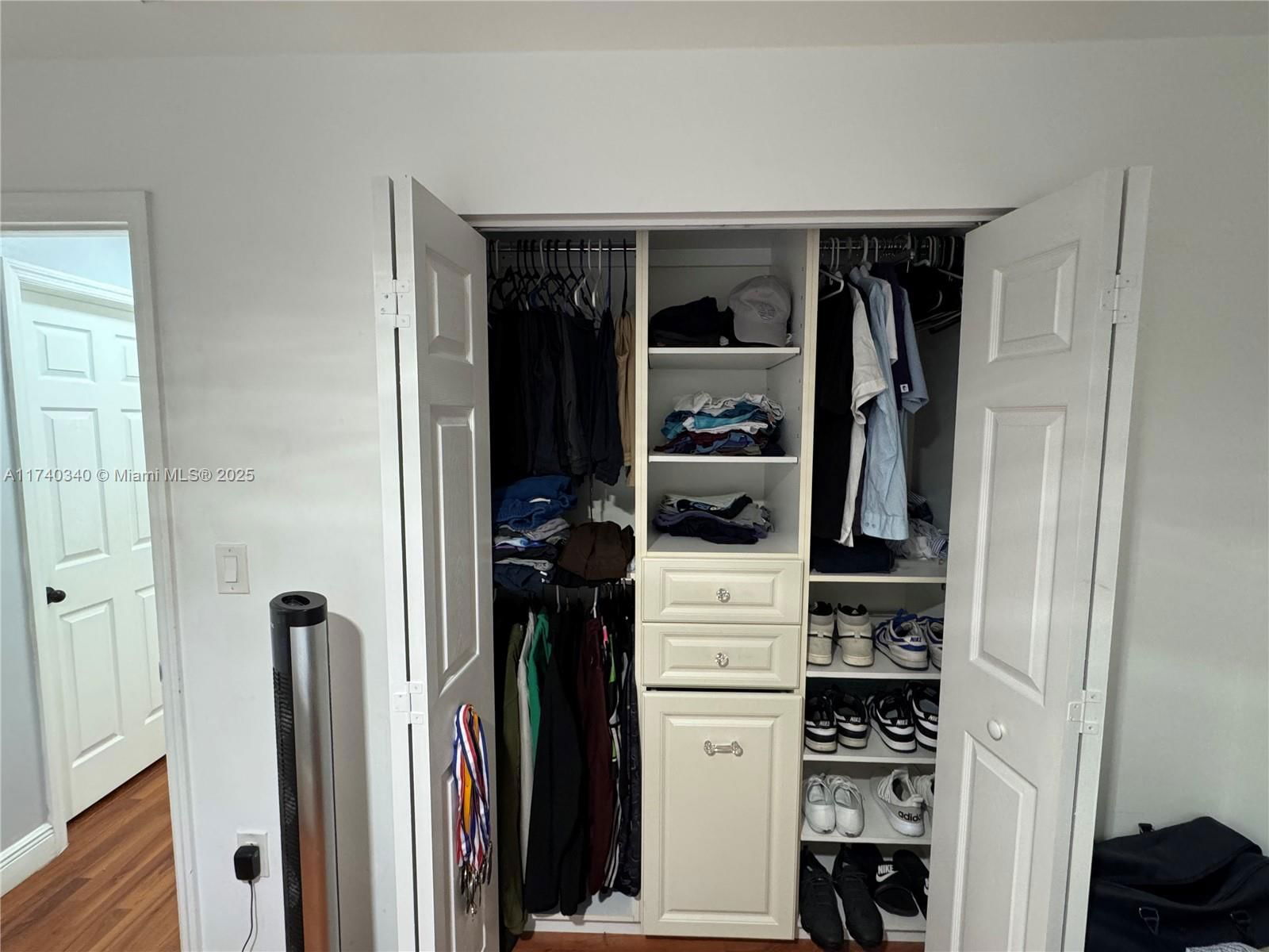 Real estate property located at 16402 72nd Ter #16402, Miami-dade, Continental Homes Townhou, Miami, FL