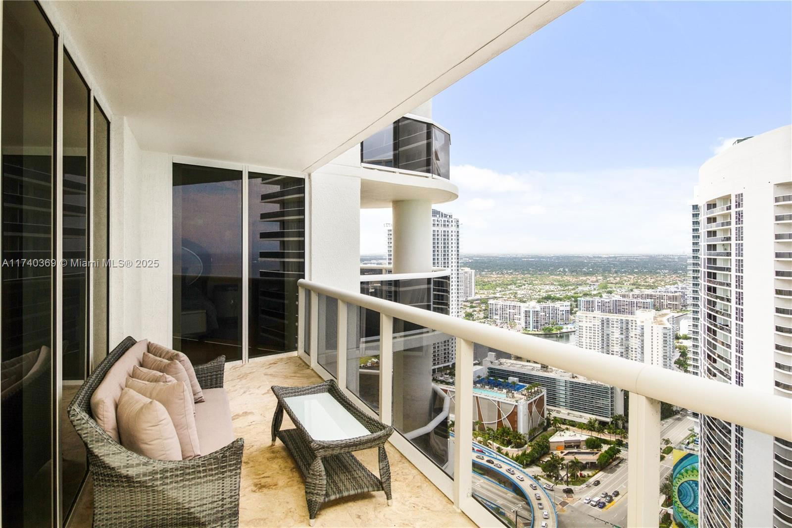 Real estate property located at 1850 Ocean Dr #4110, Broward, Beach Club Condo, Hallandale Beach, FL