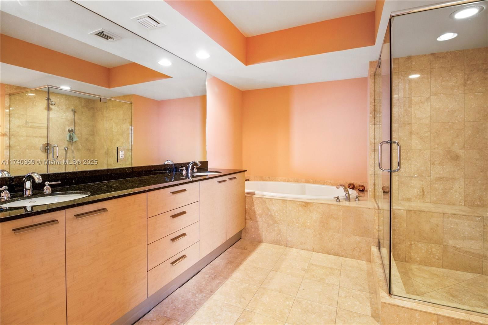 Real estate property located at 1850 Ocean Dr #4110, Broward, Beach Club Condo, Hallandale Beach, FL