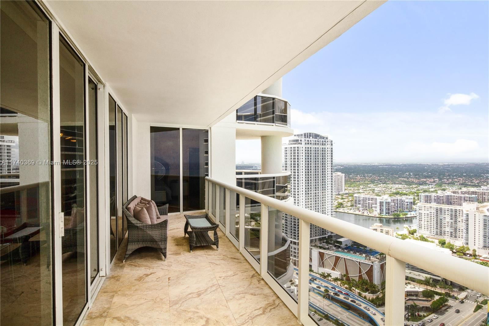 Real estate property located at 1850 Ocean Dr #4110, Broward, Beach Club Condo, Hallandale Beach, FL