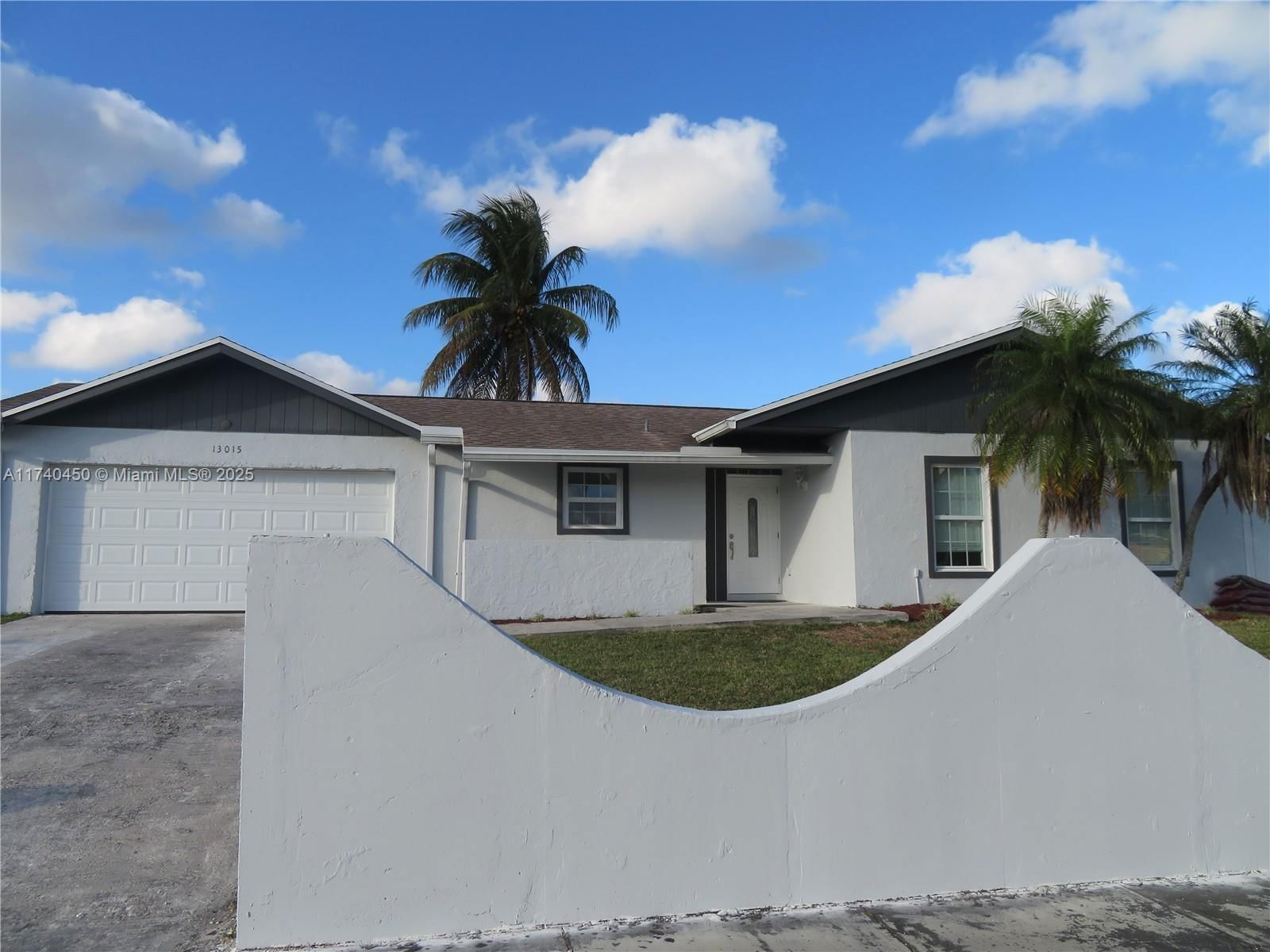 Real estate property located at 13015 261st Ter, Miami-dade, Meadow Wood Manor #4, Homestead, FL
