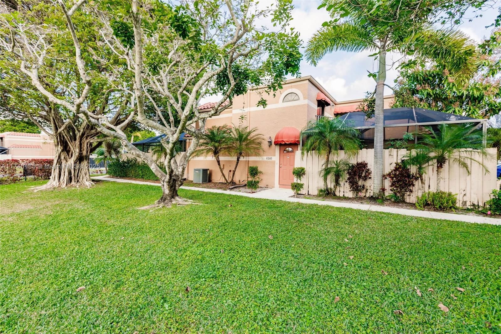 Real estate property located at 6146 Seven Springs Blvd, Palm Beach, El Lago, Green Acres, FL