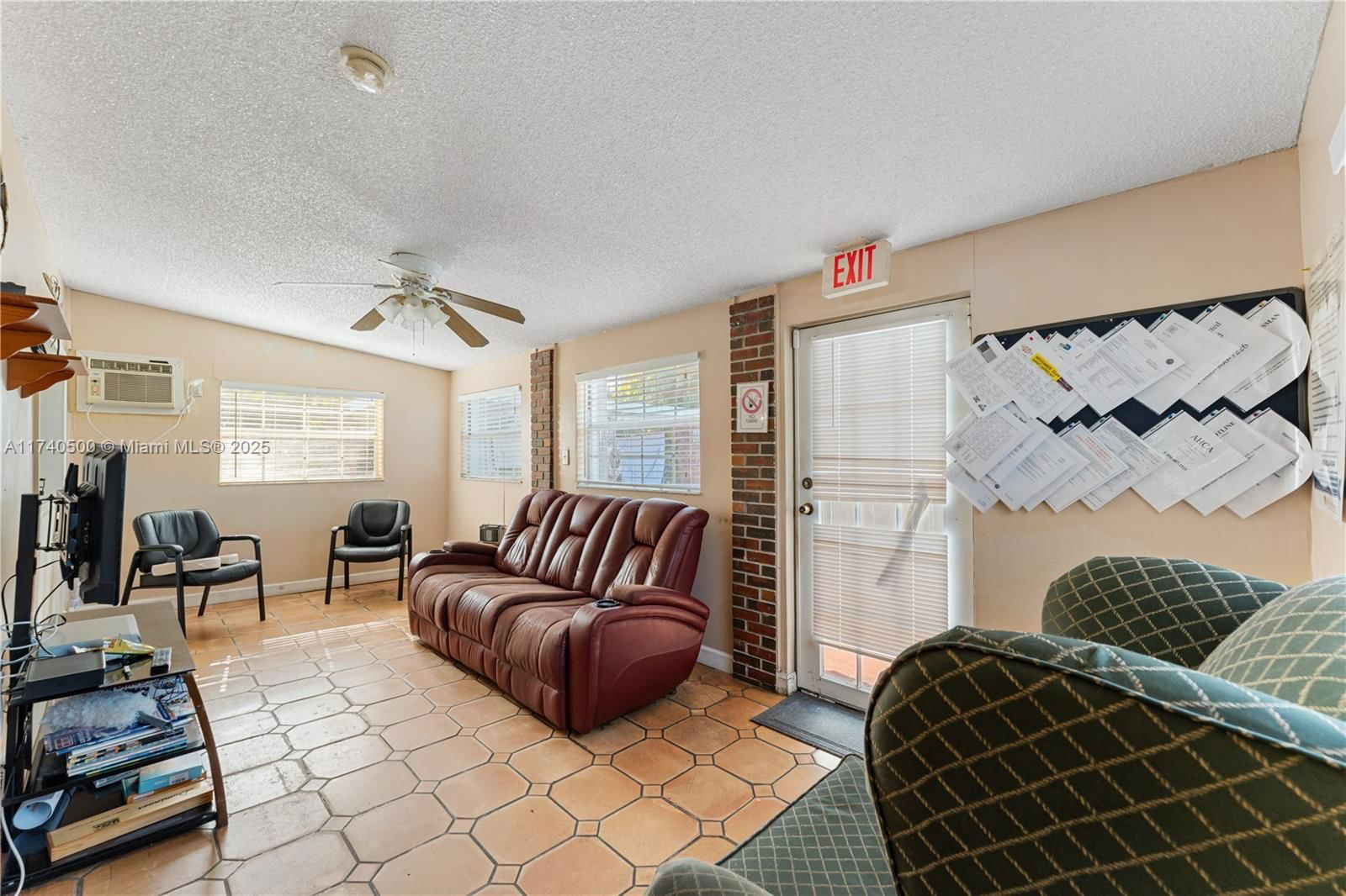 Real estate property located at 8100 95th Ct, Miami-dade, Heftler Homes Sunset Park, Miami, FL