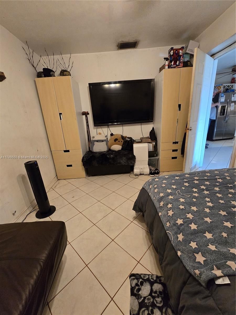 Real estate property located at 2100 46th Ter, Broward, Broadview Park Sec 2 Amen, Fort Lauderdale, FL