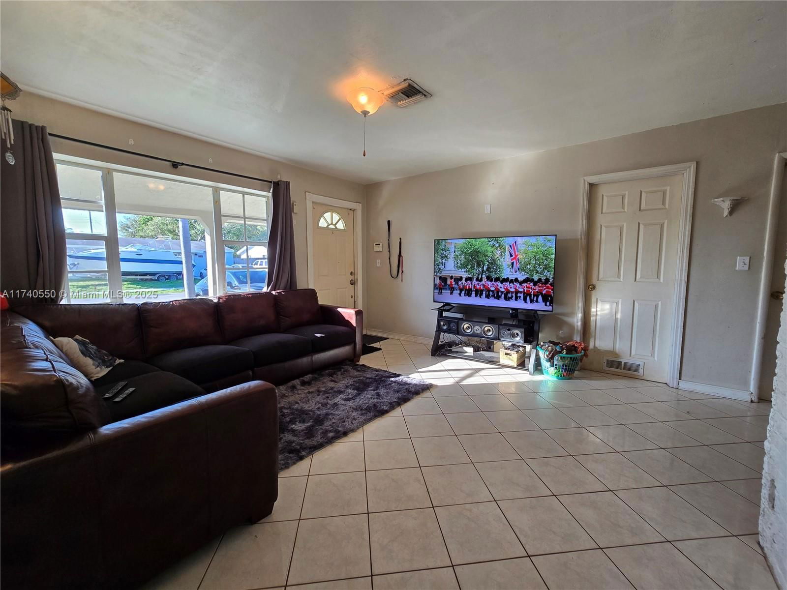 Real estate property located at 2100 46th Ter, Broward, Broadview Park Sec 2 Amen, Fort Lauderdale, FL
