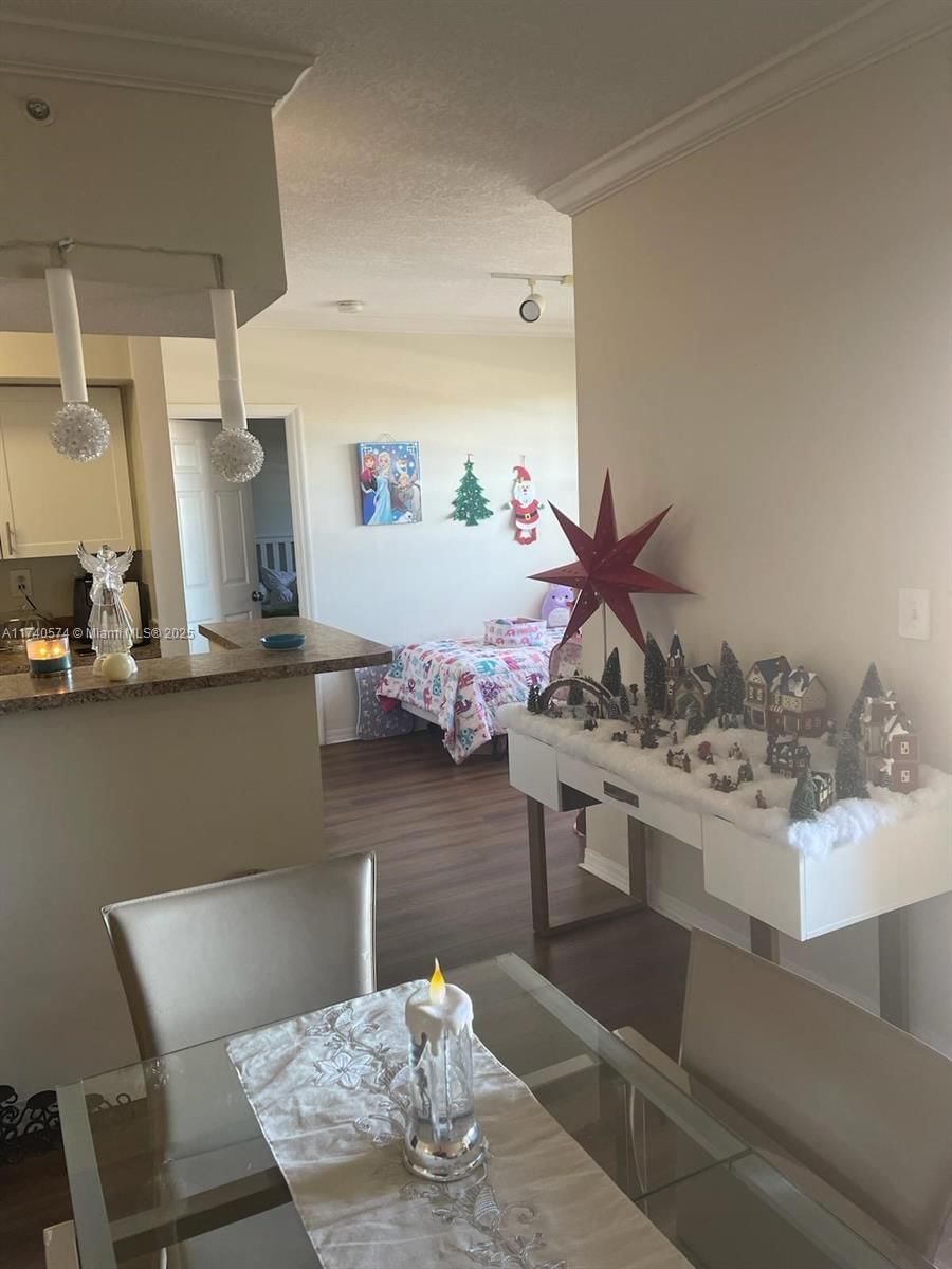 Real estate property located at 140 117th Ave #4307, Broward, Marquesa Condo, Pembroke Pines, FL