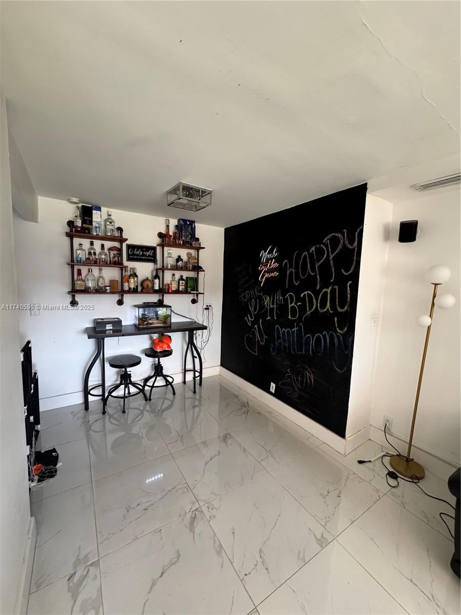 Real estate property located at 11225 50th Ter, Miami-dade, Westwood Lake 4th Addn, Miami, FL