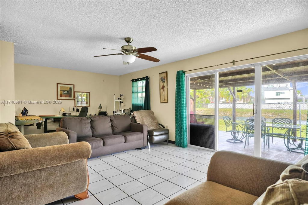 Real estate property located at 15921 143rd Ave, Miami-dade, American Homes 1st Addn, Miami, FL
