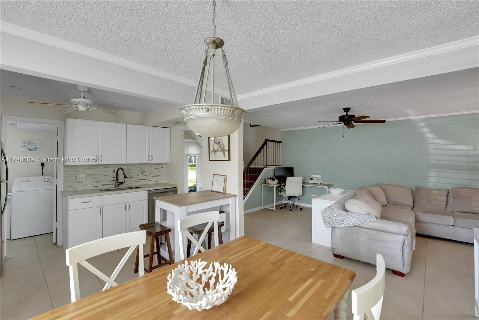 Real estate property located at 7200 2nd Ave #38, Palm Beach, Sunflower Condo, Boca Raton, FL
