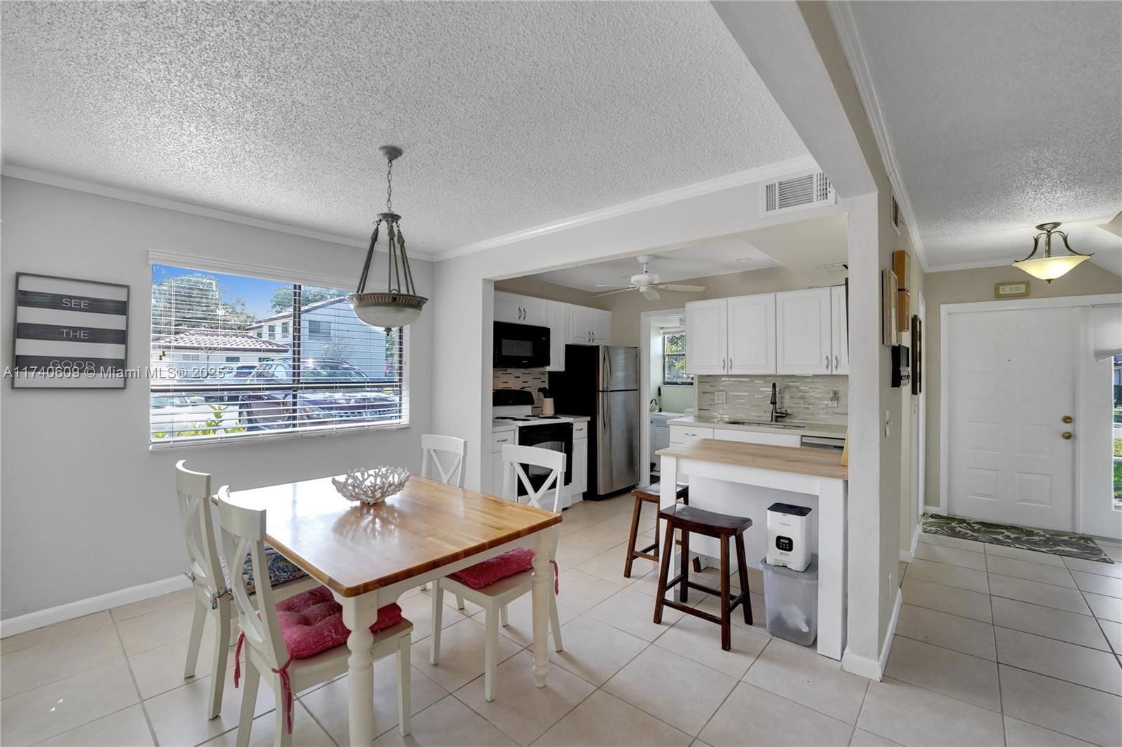 Real estate property located at 7200 2nd Ave #38, Palm Beach, Sunflower Condo, Boca Raton, FL