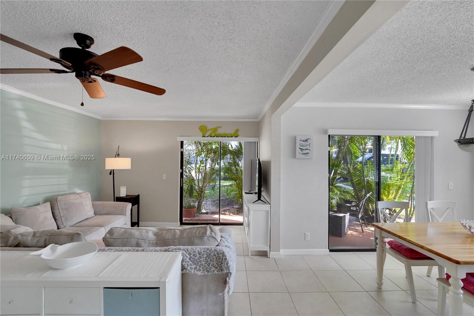 Real estate property located at 7200 2nd Ave #38, Palm Beach, Sunflower Condo, Boca Raton, FL