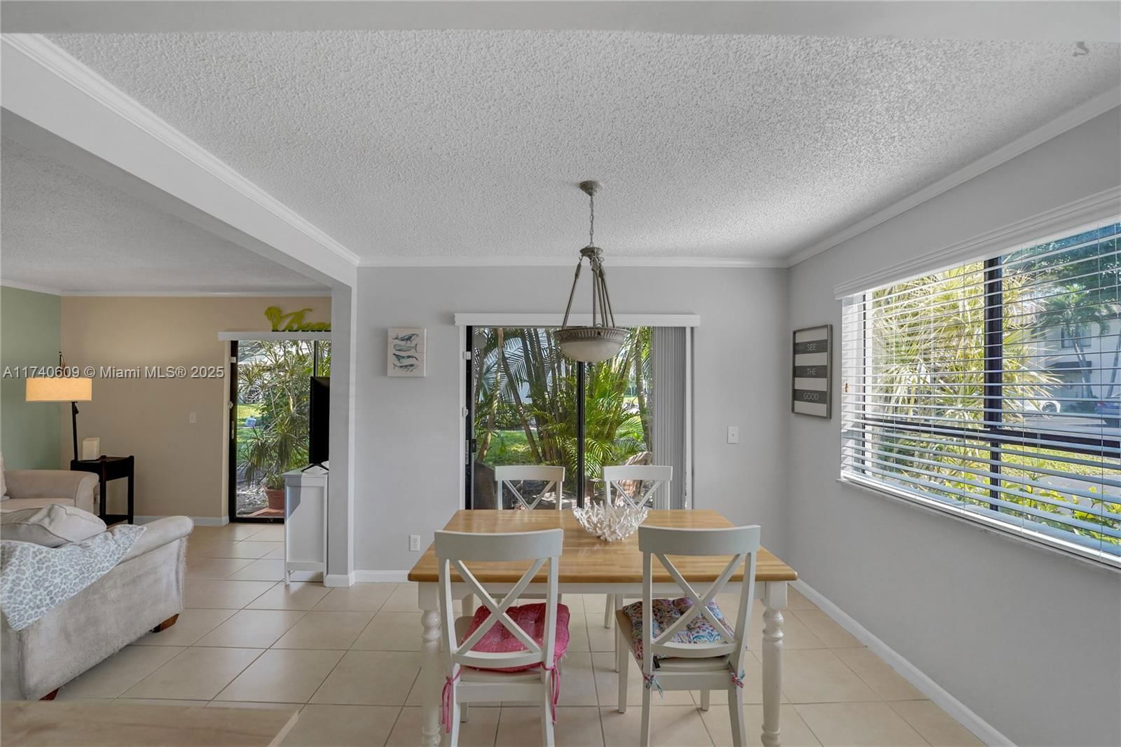 Real estate property located at 7200 2nd Ave #38, Palm Beach, Sunflower Condo, Boca Raton, FL
