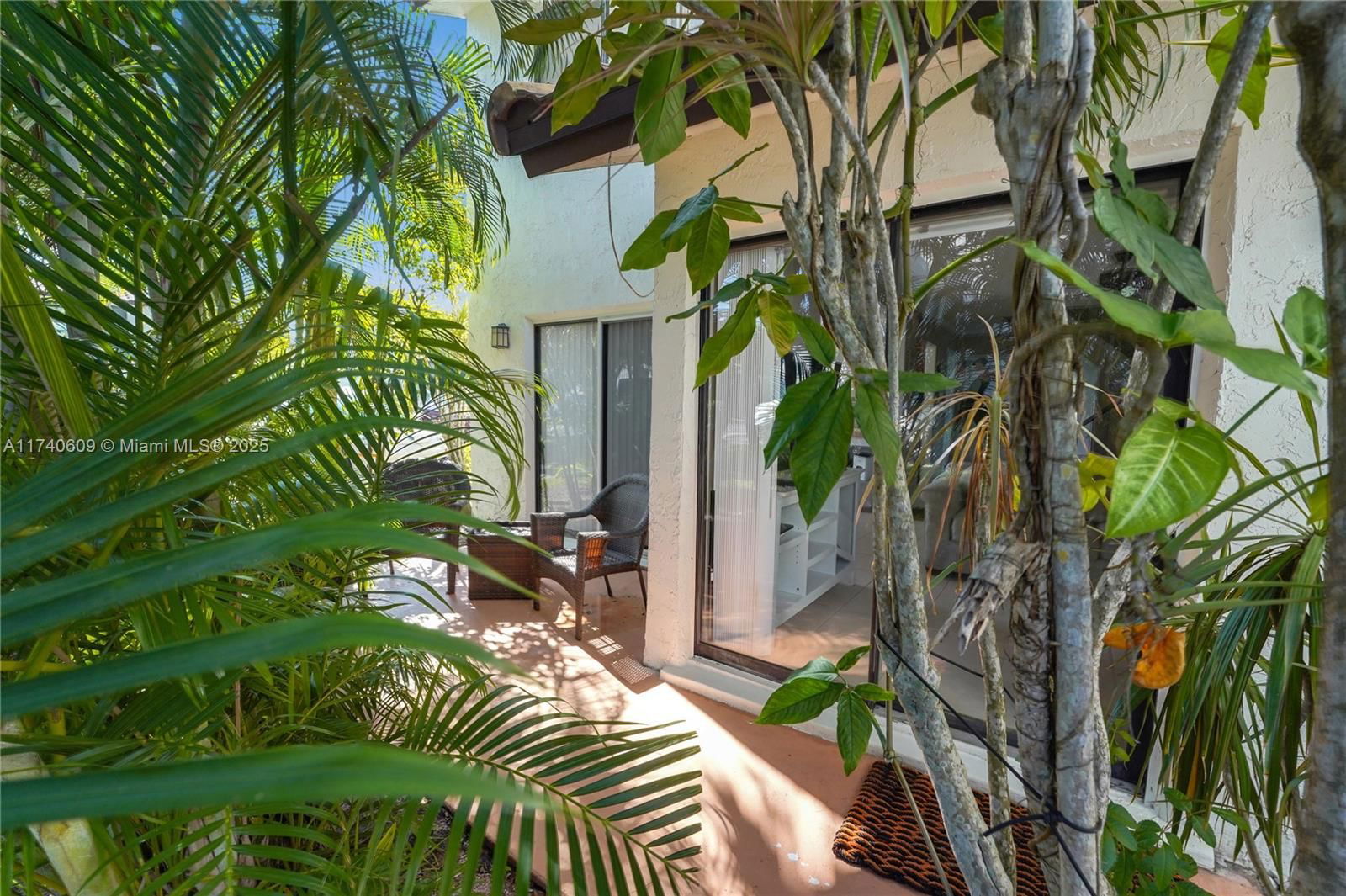 Real estate property located at 7200 2nd Ave #38, Palm Beach, Sunflower Condo, Boca Raton, FL