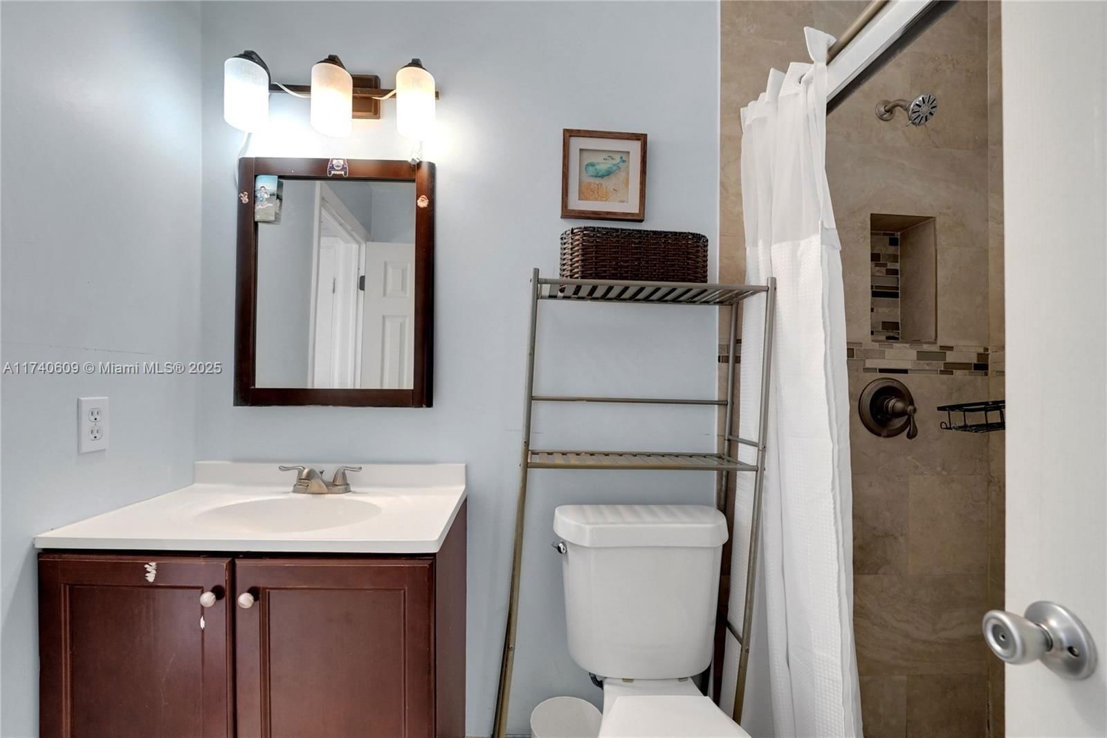 Real estate property located at 7200 2nd Ave #38, Palm Beach, Sunflower Condo, Boca Raton, FL