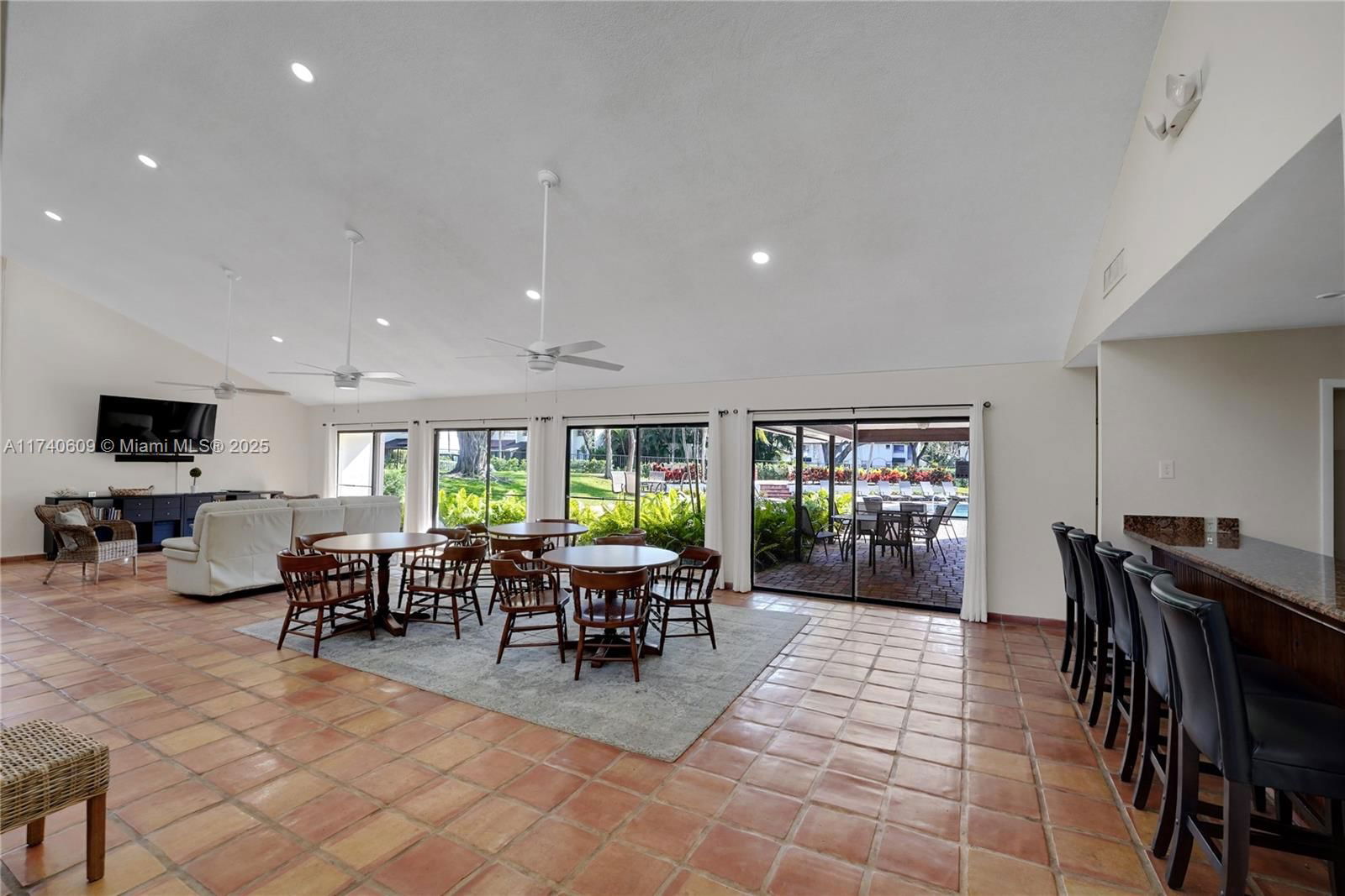 Real estate property located at 7200 2nd Ave #38, Palm Beach, Sunflower Condo, Boca Raton, FL