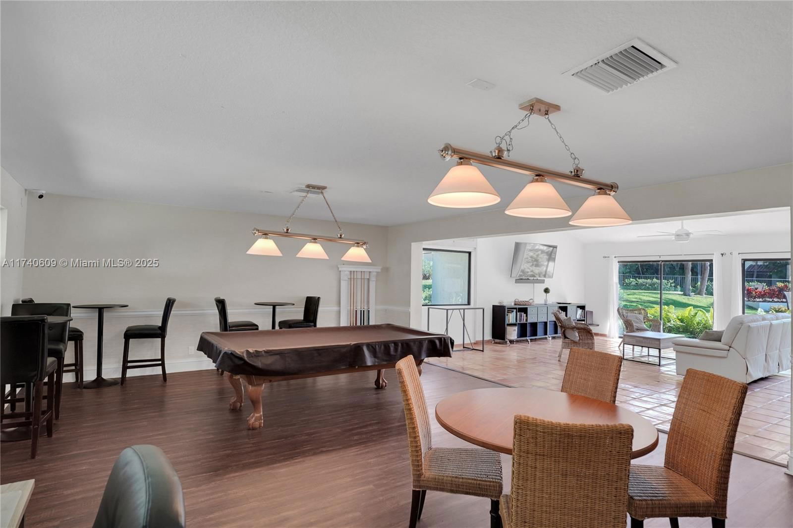 Real estate property located at 7200 2nd Ave #38, Palm Beach, Sunflower Condo, Boca Raton, FL
