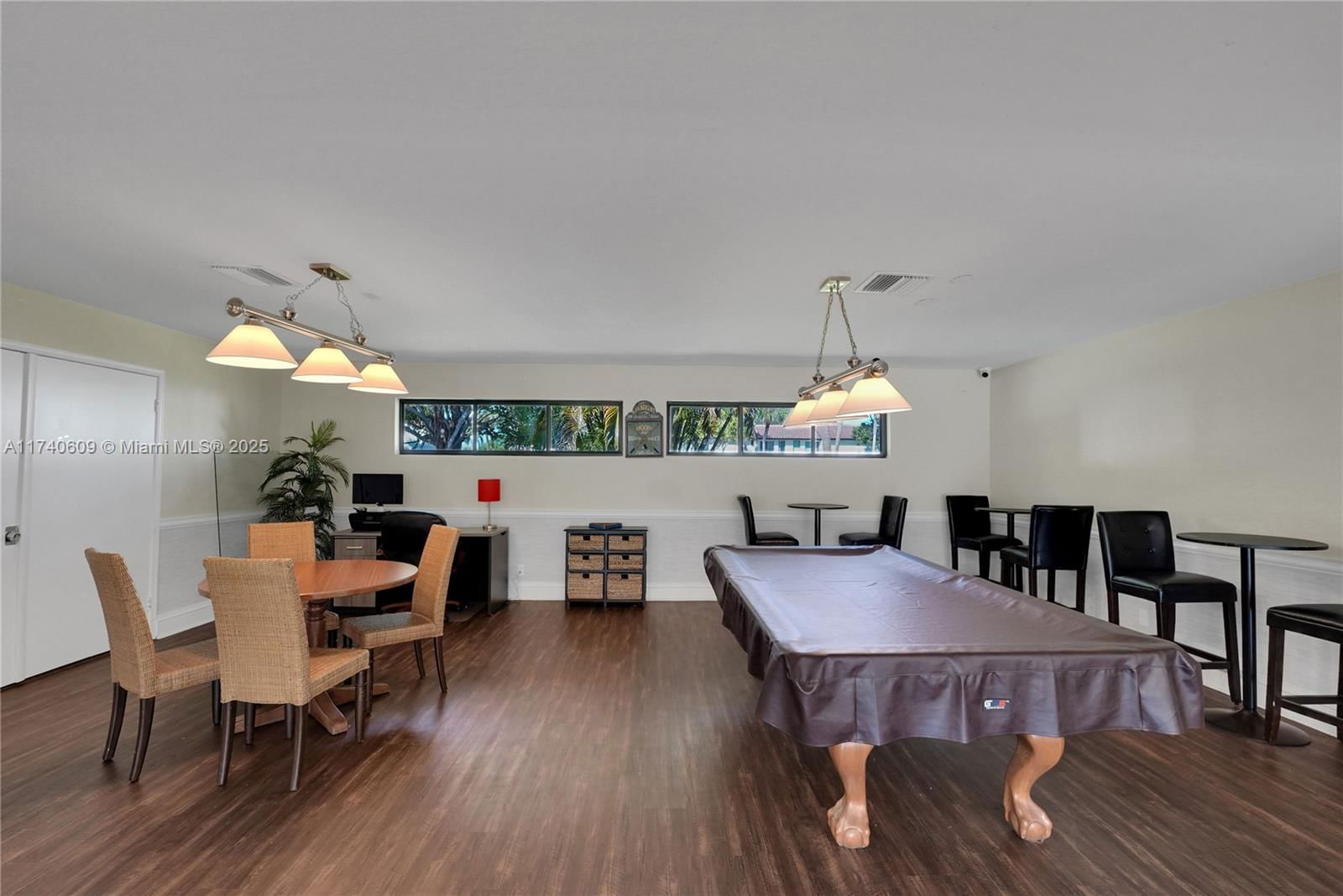 Real estate property located at 7200 2nd Ave #38, Palm Beach, Sunflower Condo, Boca Raton, FL