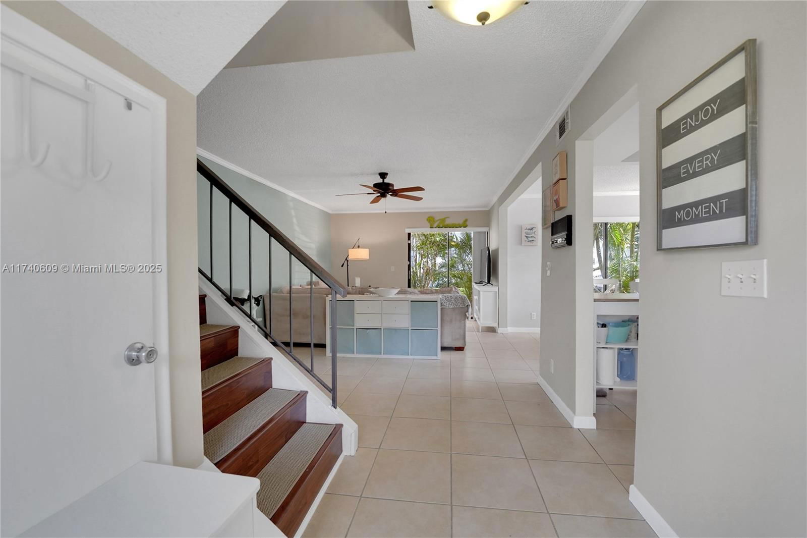 Real estate property located at 7200 2nd Ave #38, Palm Beach, Sunflower Condo, Boca Raton, FL