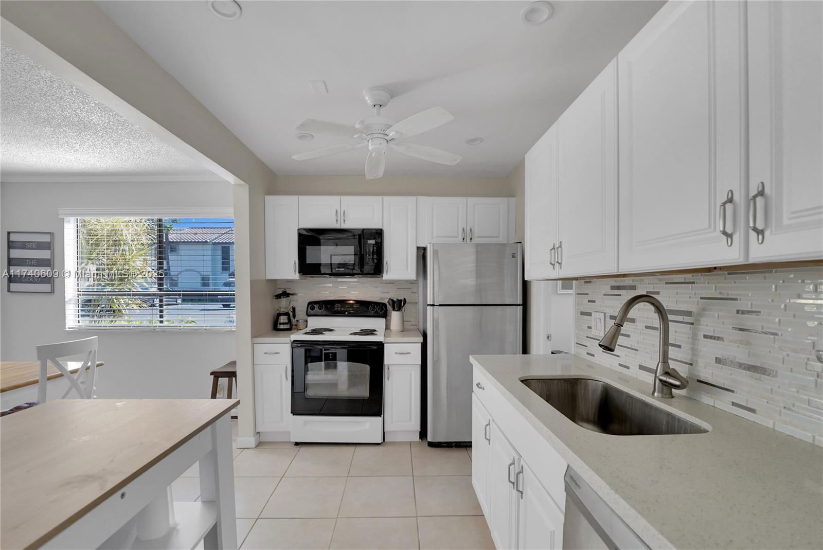 Real estate property located at 7200 2nd Ave #38, Palm Beach, Sunflower Condo, Boca Raton, FL