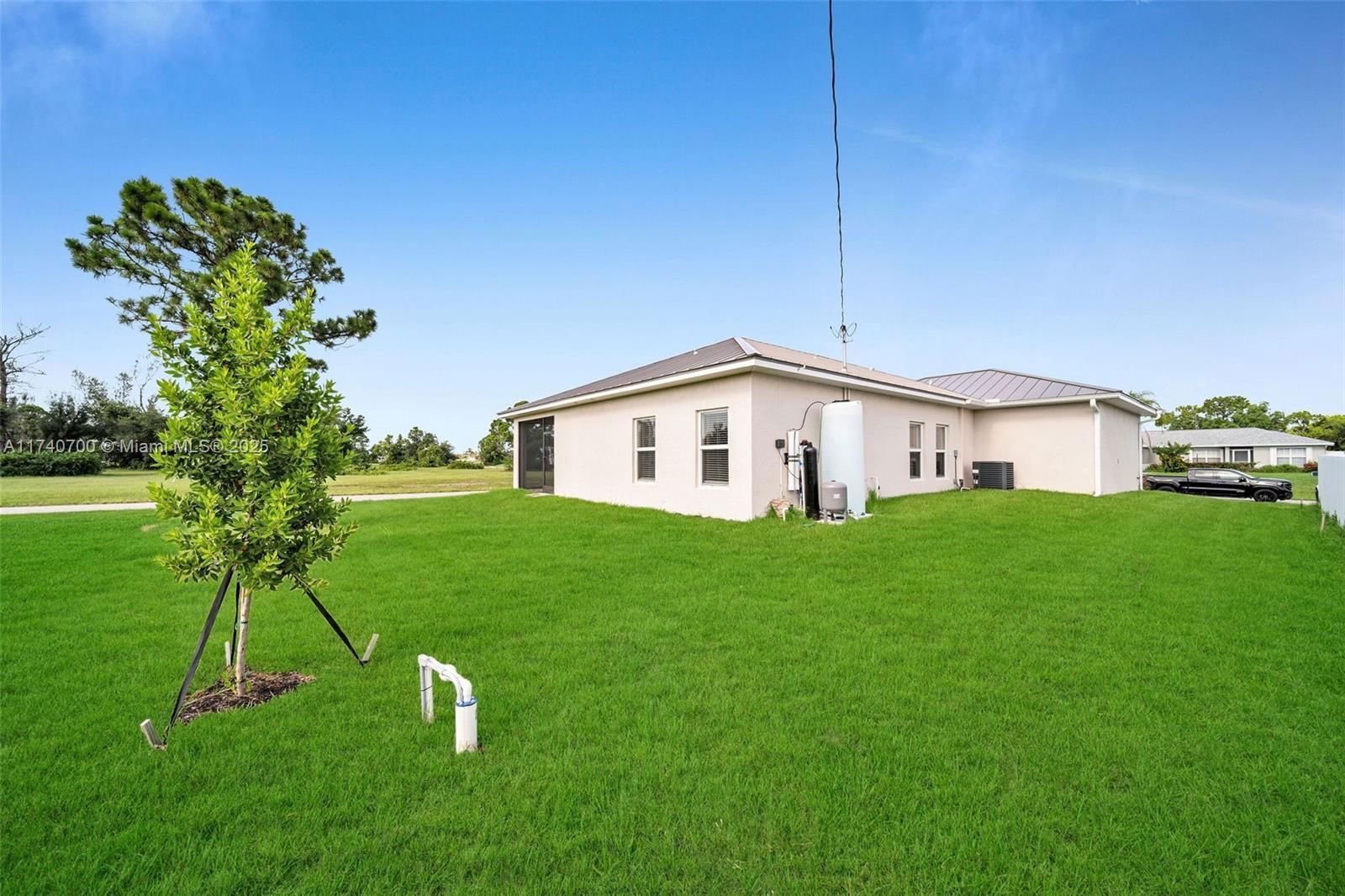 Real estate property located at 1819 2nd pl, Other, Cape Coral, Other City - In The State Of Florida, FL