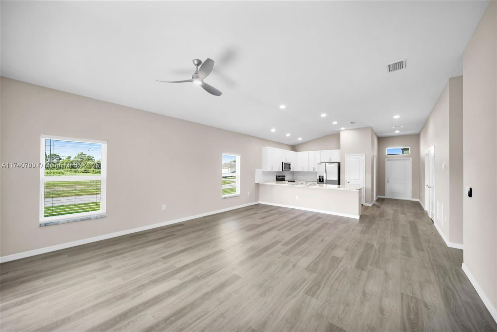 Real estate property located at 1819 2nd pl, Other, Cape Coral, Other City - In The State Of Florida, FL