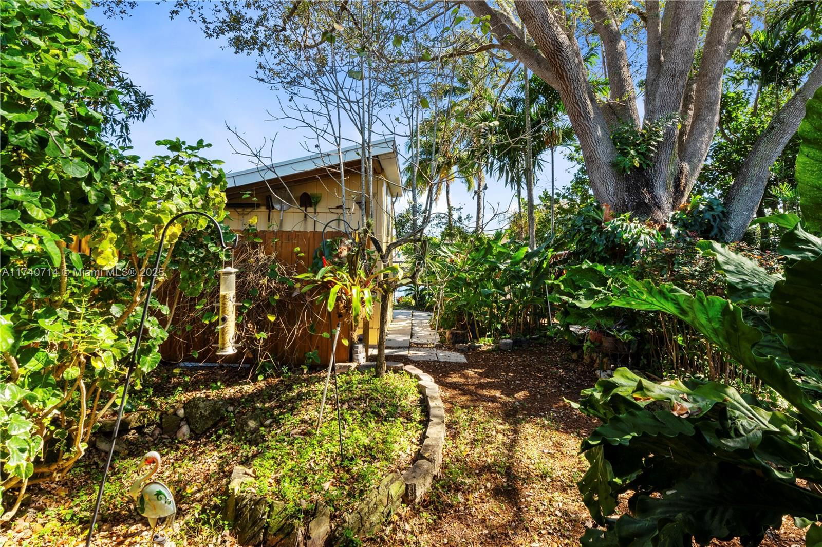 Real estate property located at 17911 77th Ct, Miami-dade, Palm Springs North Sec L, Hialeah, FL
